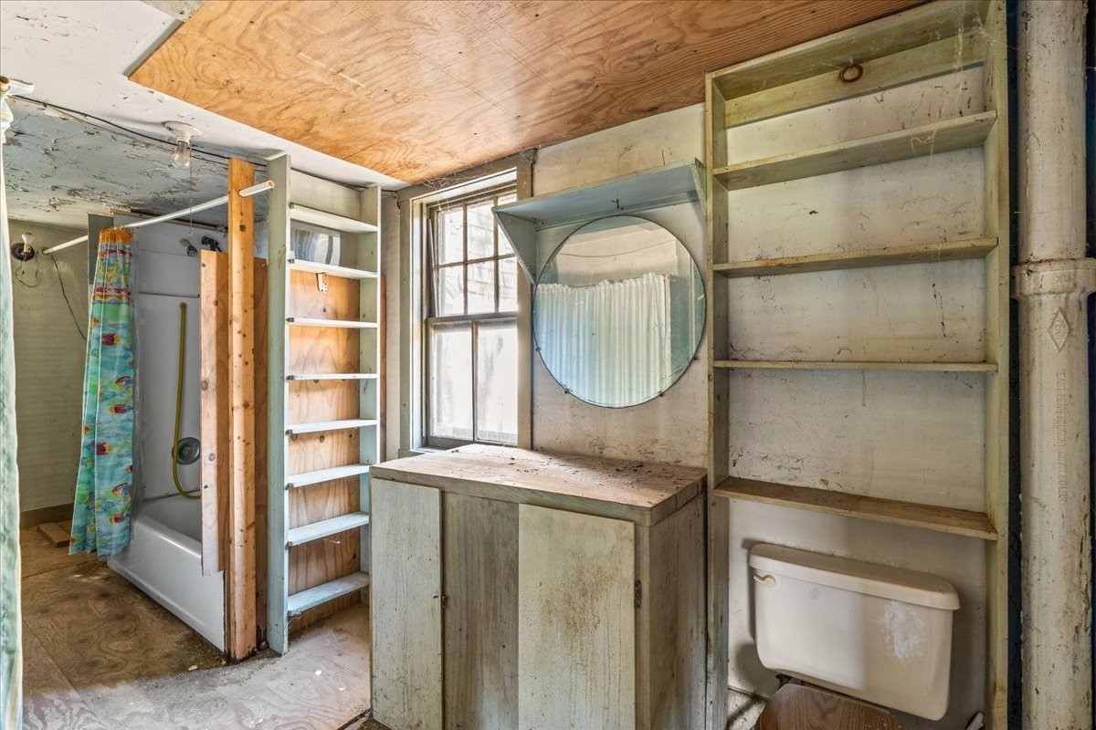 87 High St. Property Photo 14