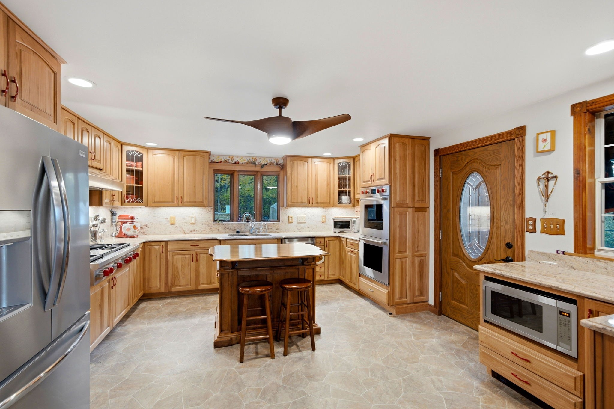 18 Jewel Cir Property Photo 12