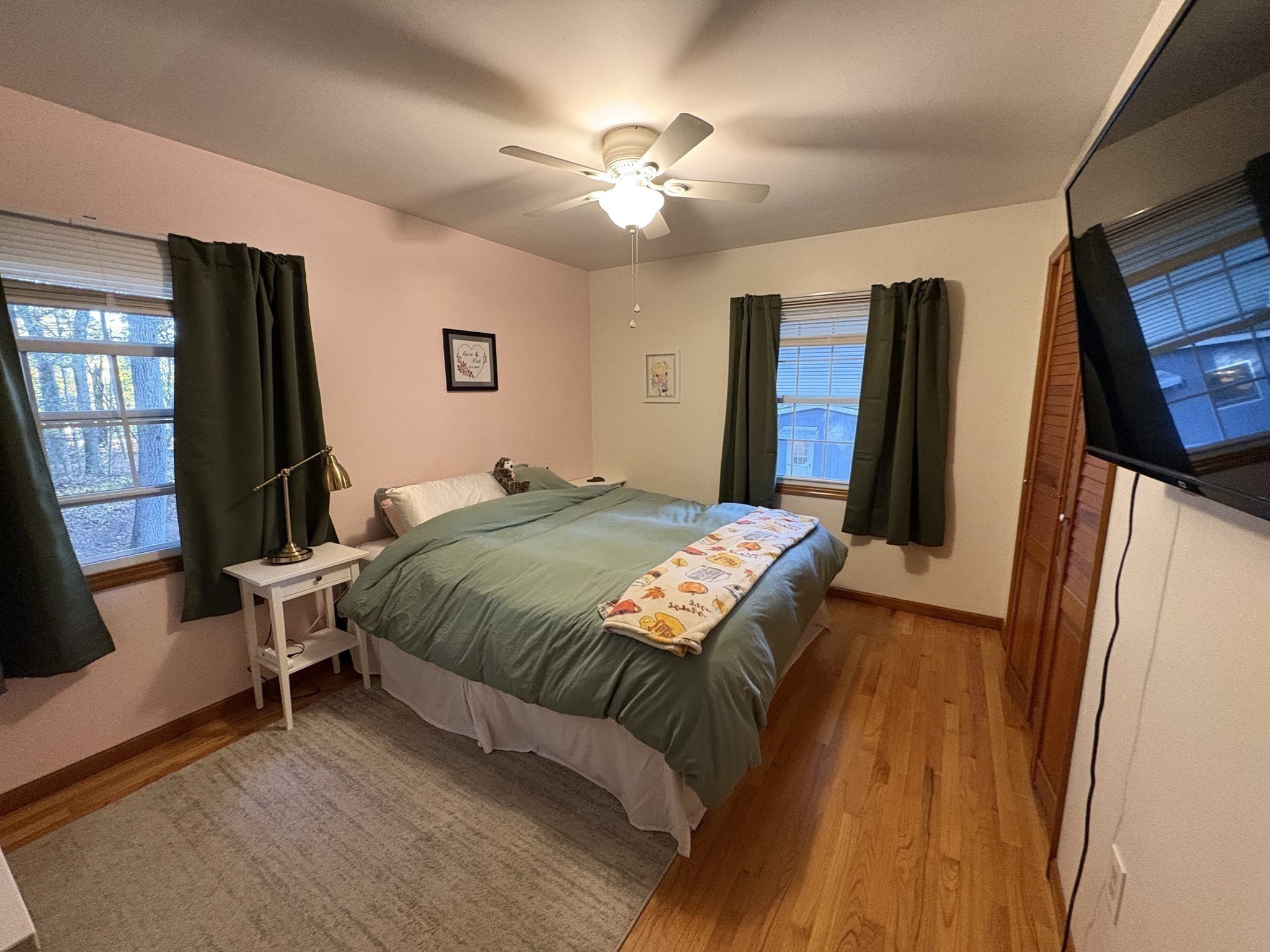 67 Laurel St Property Photo 15