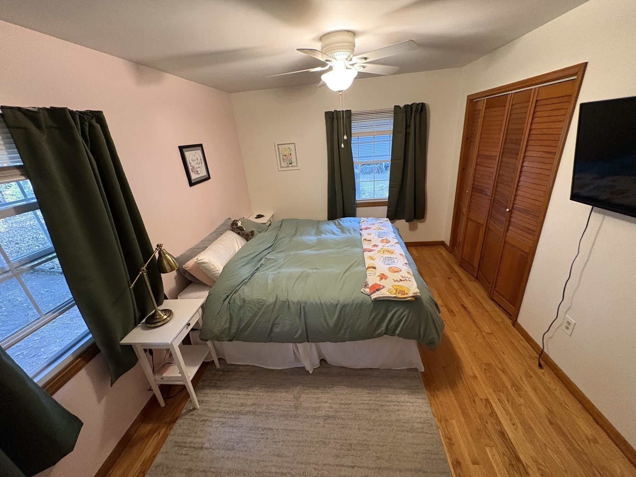 67 Laurel St Property Photo 16