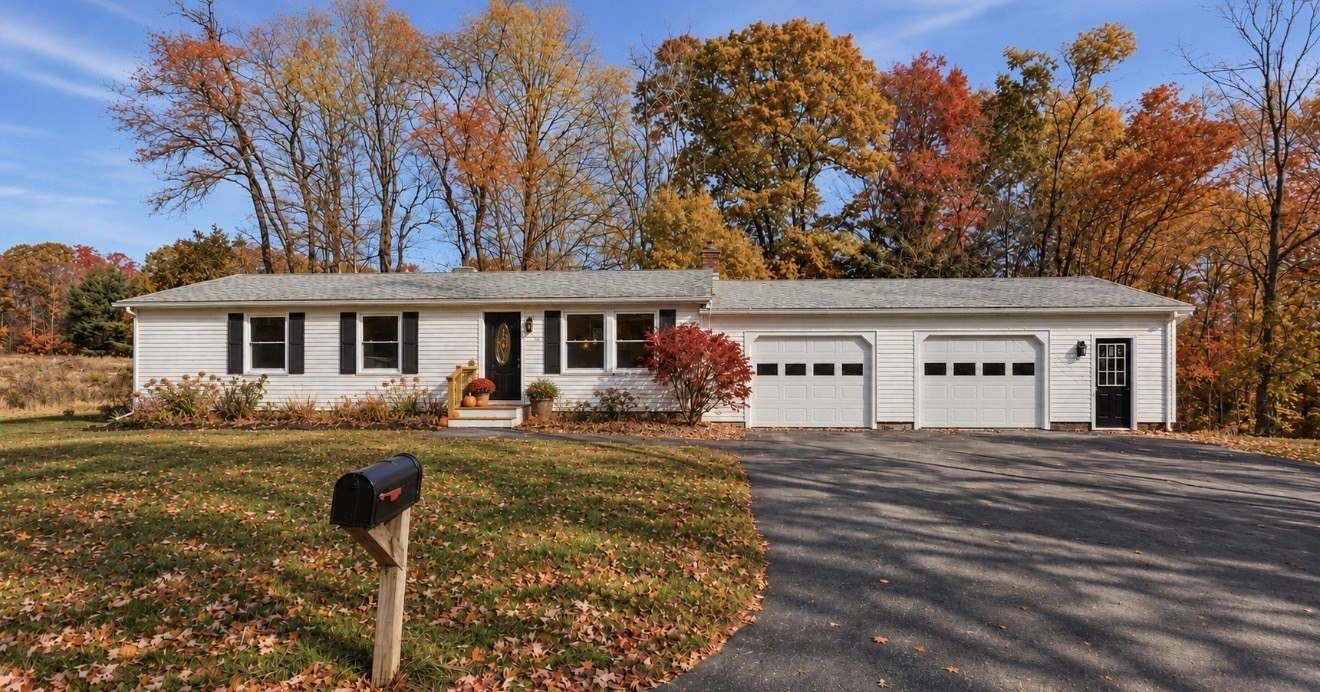 42 Hoosac Rd Property Photo 1