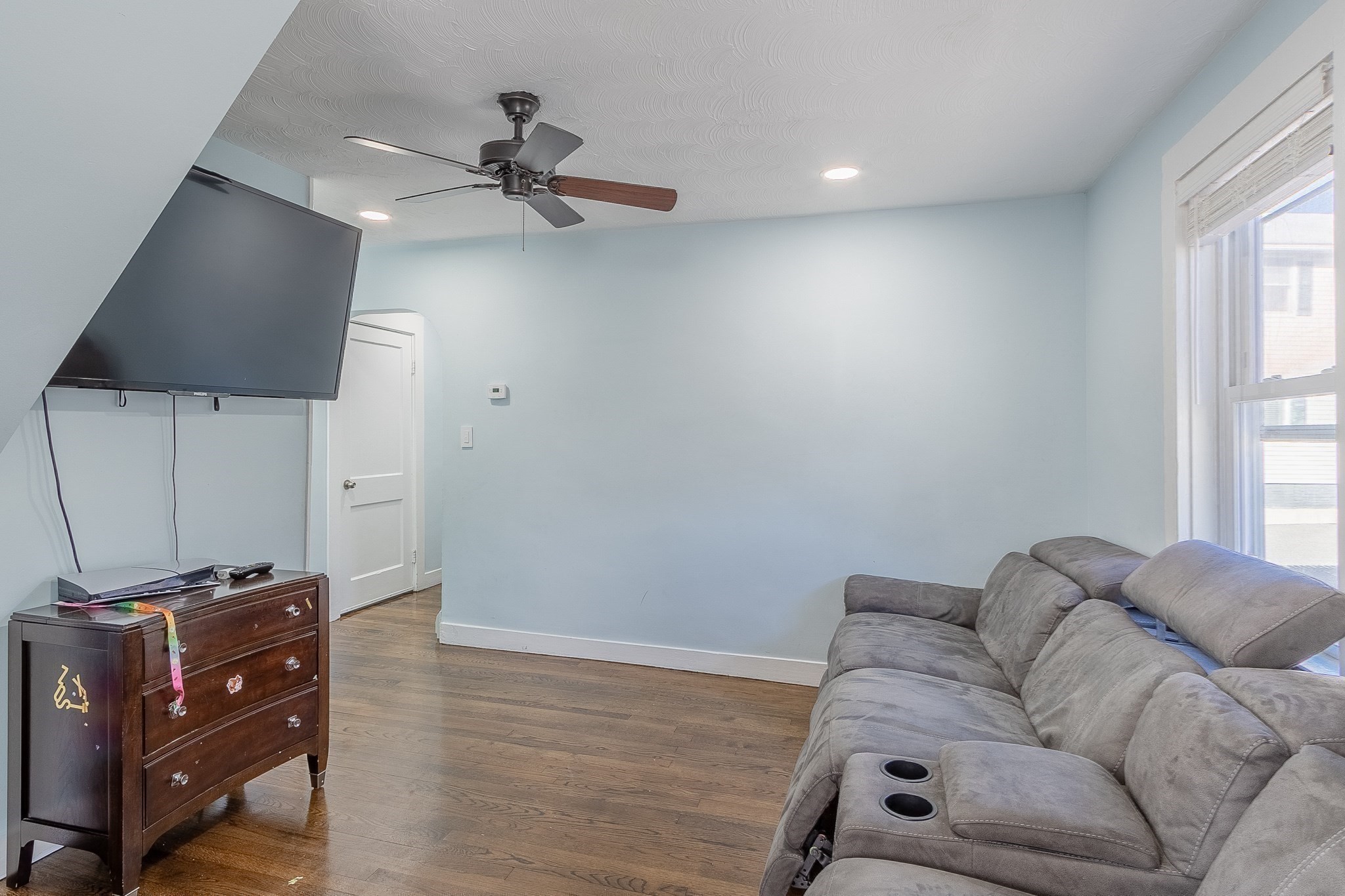 92 Tremont Street Property Photo 3
