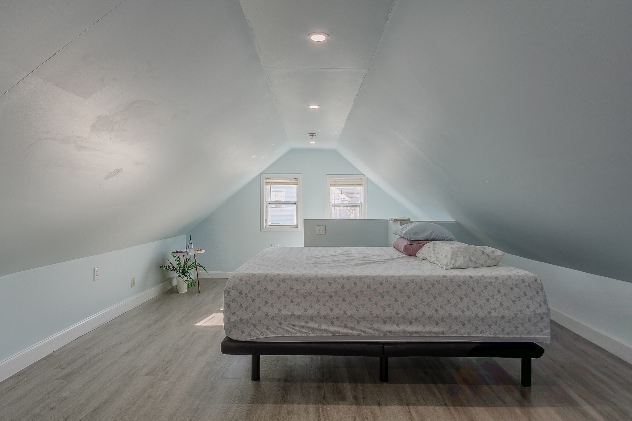 92 Tremont Street Property Photo 16