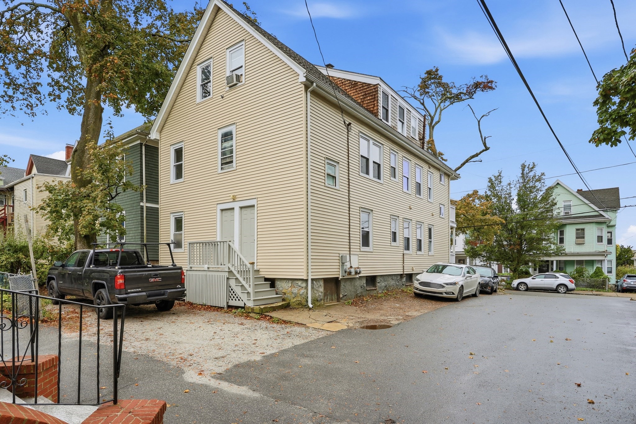33-35 Upham St Property Photo 6