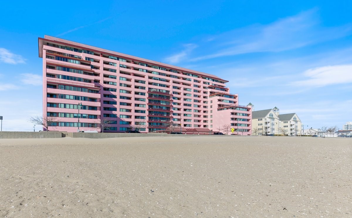 350 Revere Beach Boulevard # 4p Property Photo 1