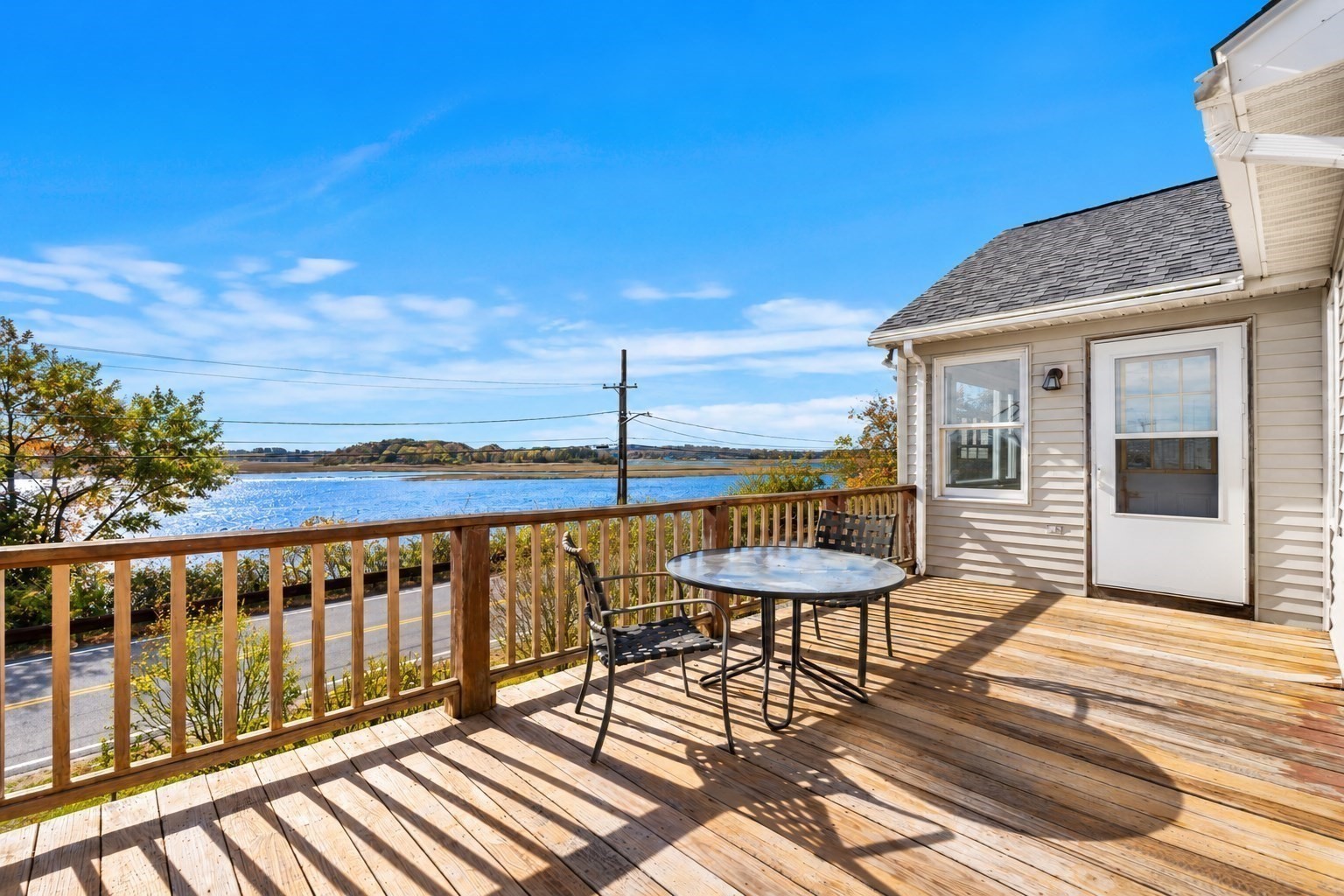 98 Little Neck Rd Property Photo 16