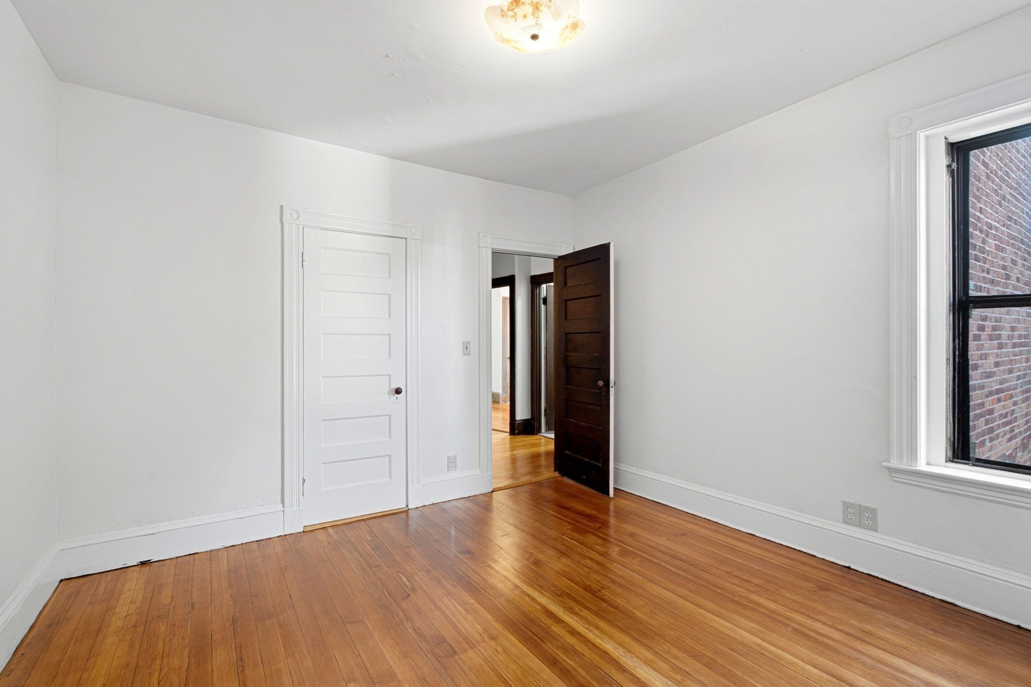 9 Auburn Ct # 3 Property Photo 15