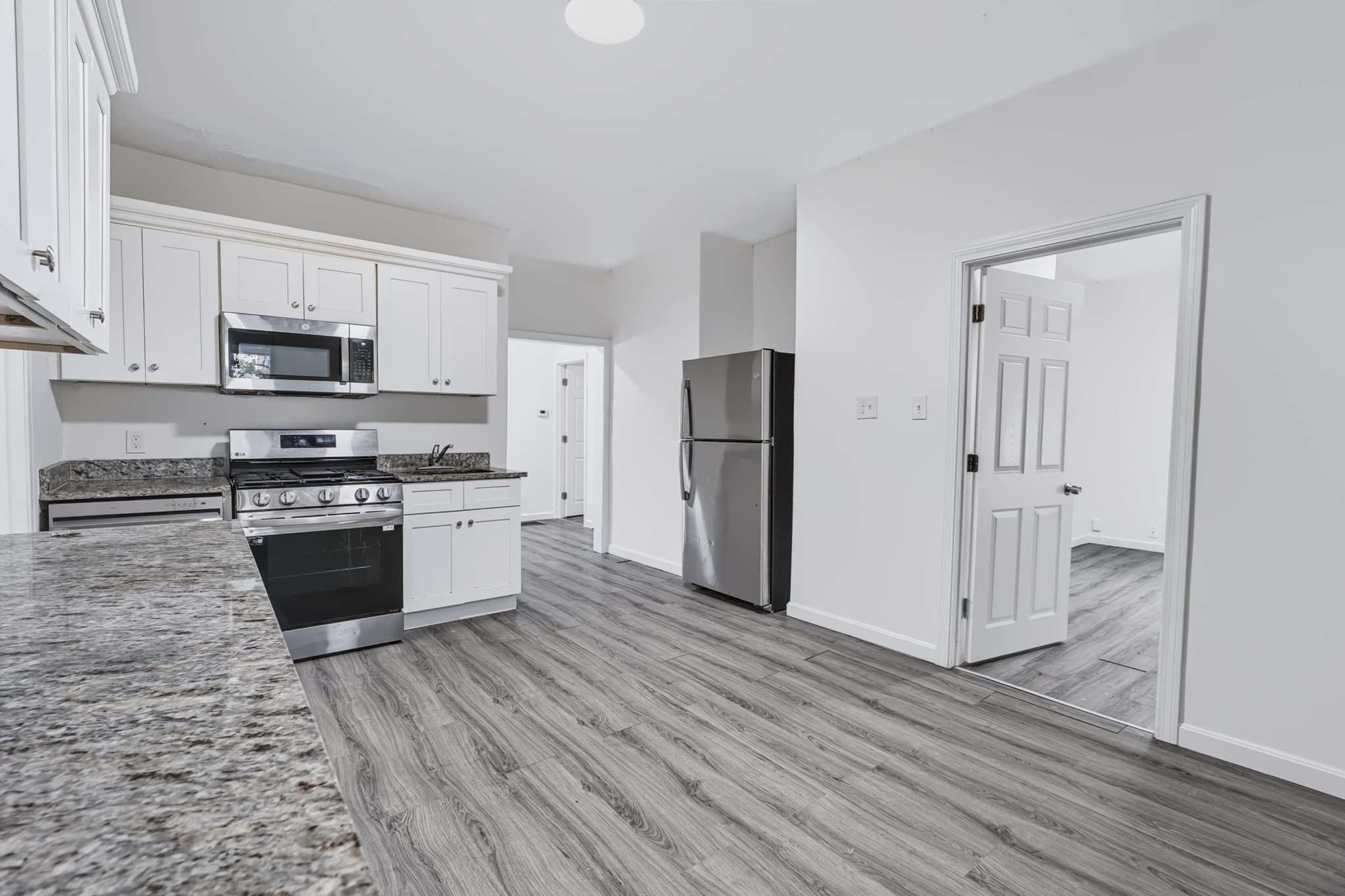 116 Lucerne St Property Photo 3