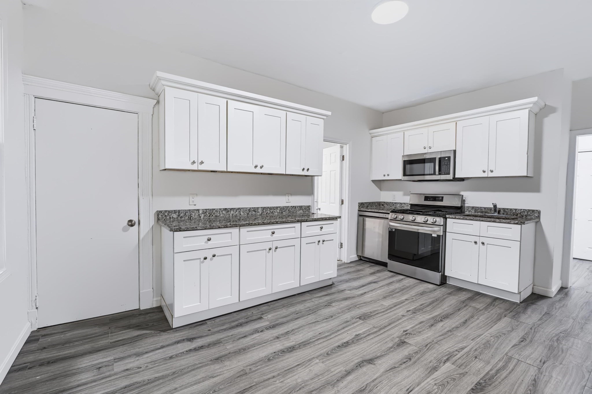 116 Lucerne St Property Photo 4