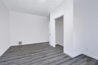 116 Lucerne St Property Photo 11