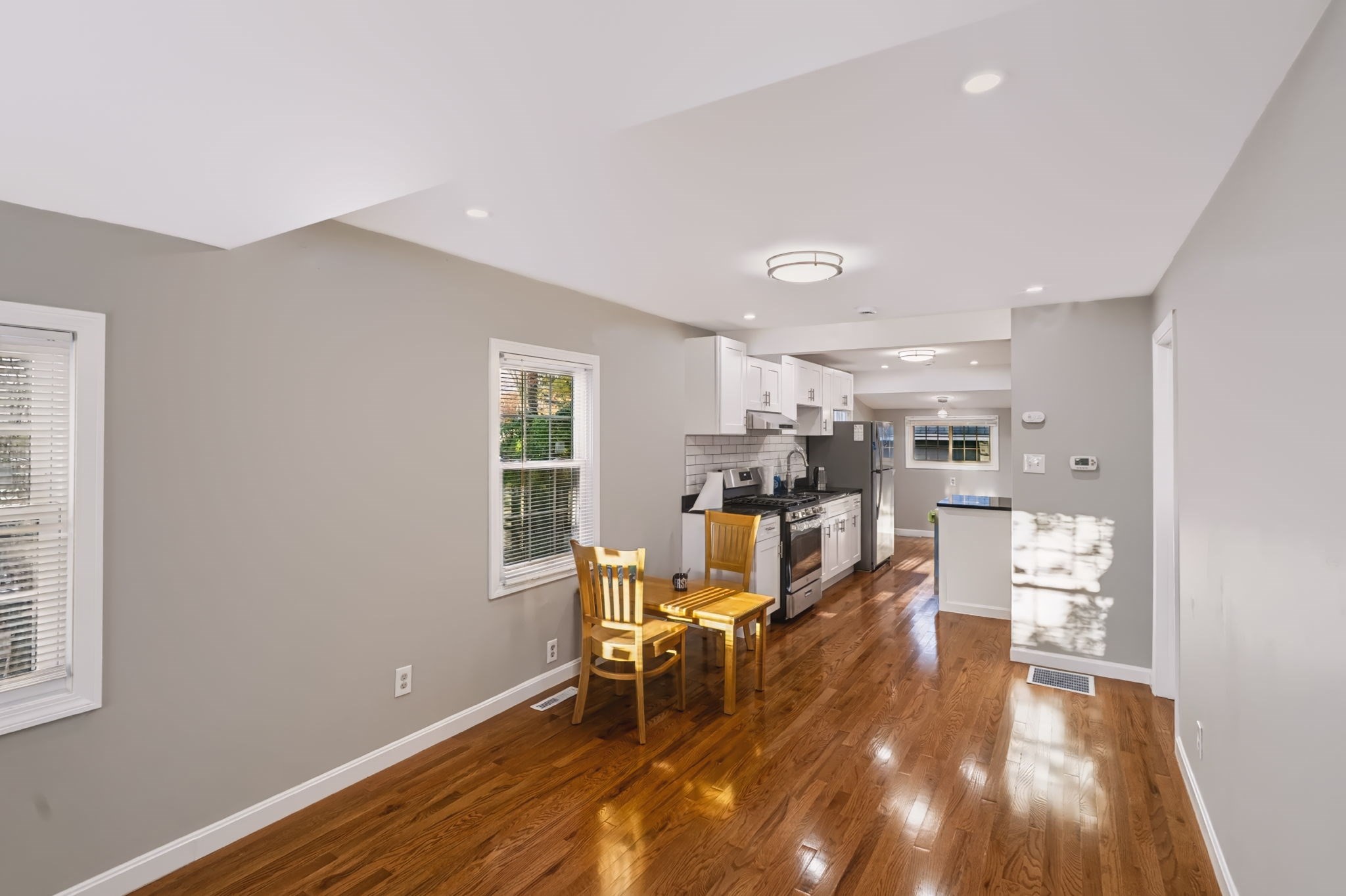 2 Salisbury St Property Photo 21