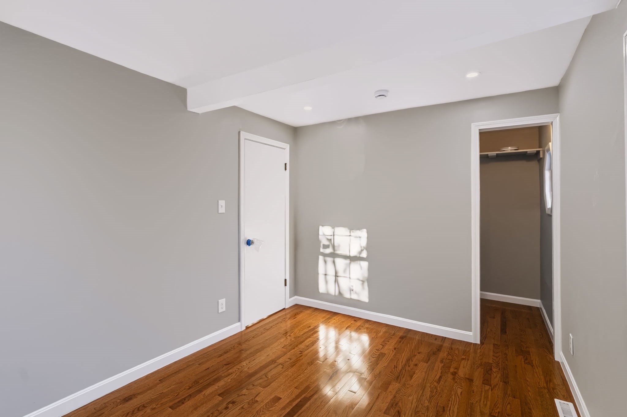 2 Salisbury St Property Photo 22