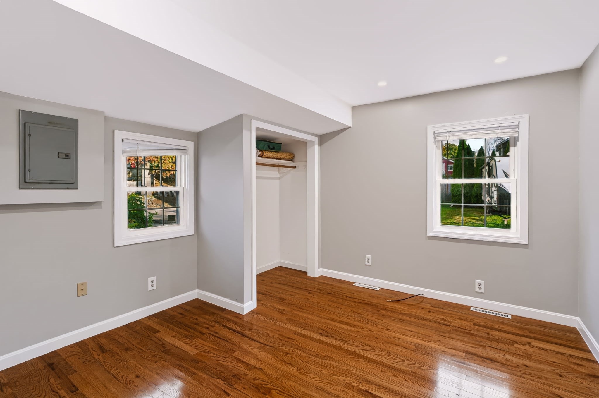 2 Salisbury St Property Photo 29