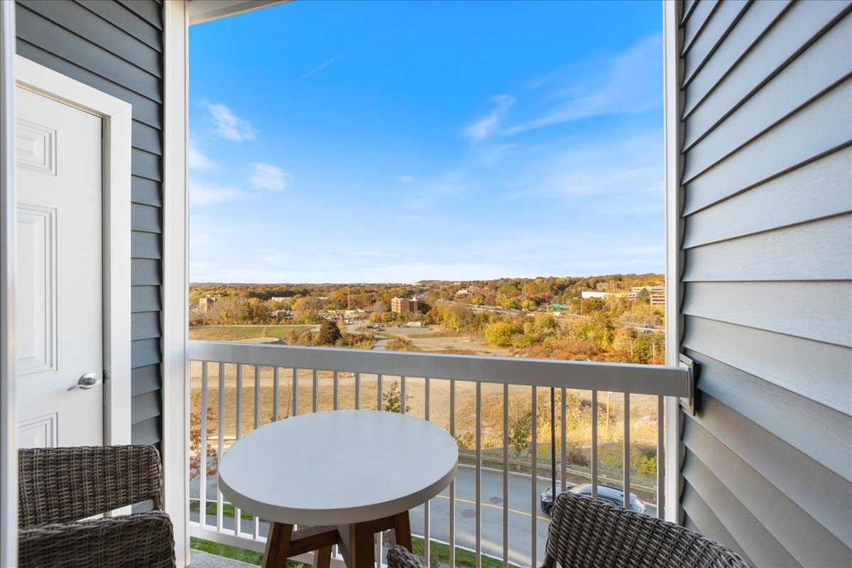 2 Stratton Dr # 309 Property Photo 19