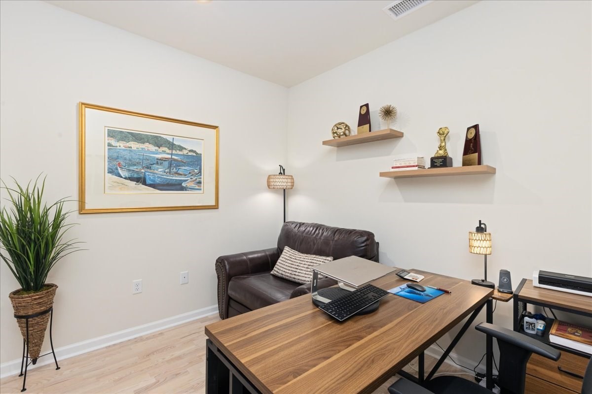 2 Stratton Dr # 309 Property Photo 21