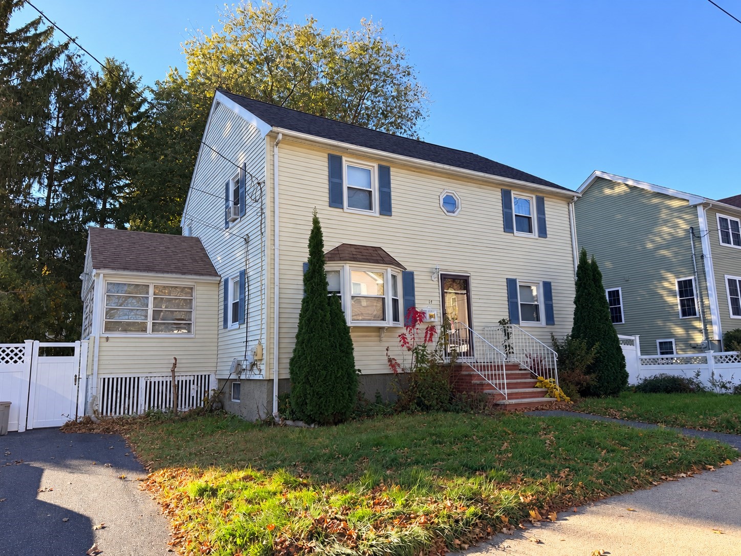 14 Highland Park Property Photo 1