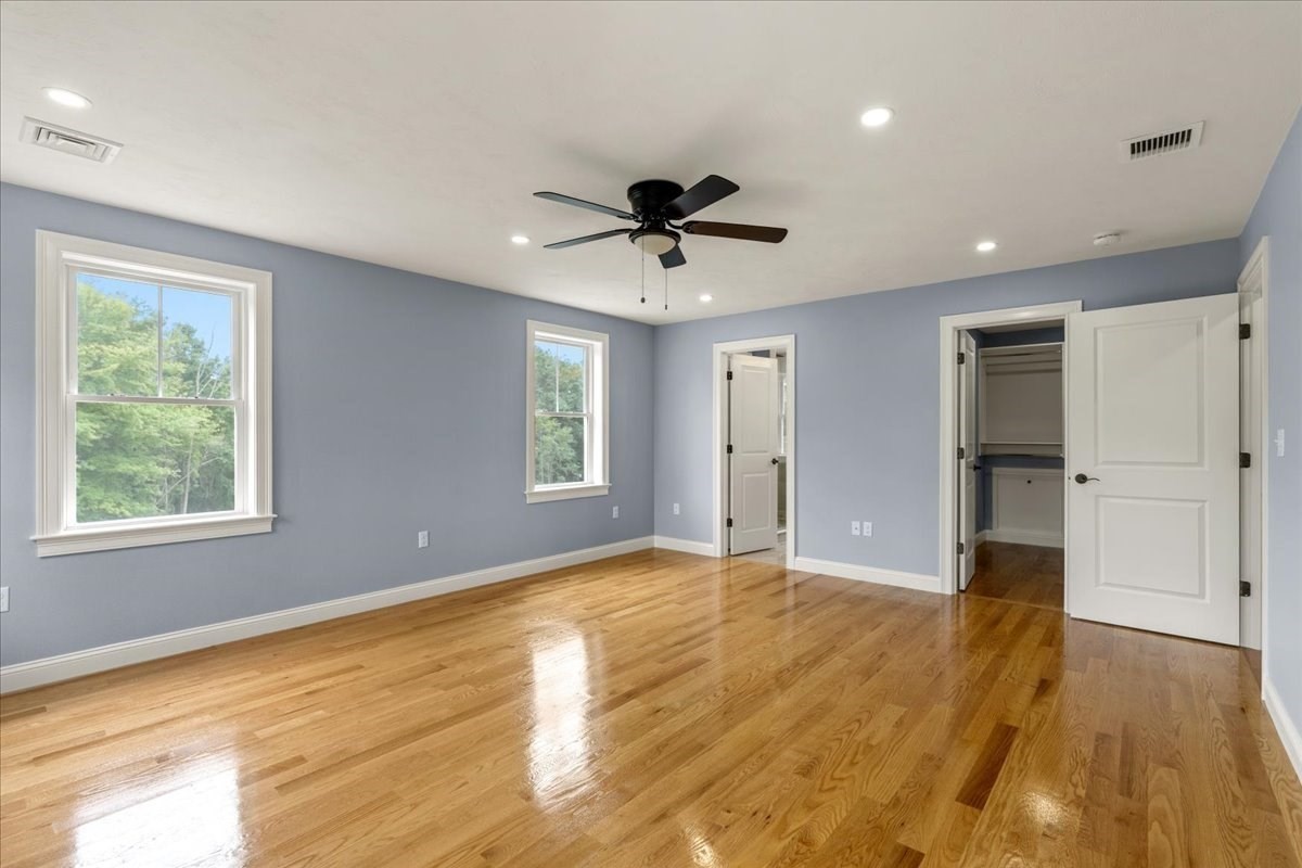 191 E. Spring St Property Photo 13