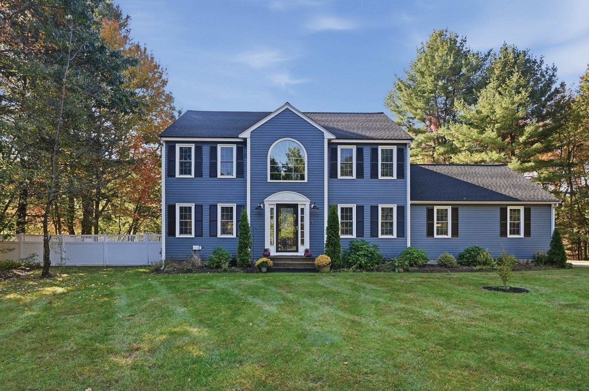3 King Philip Path Property Photo 1