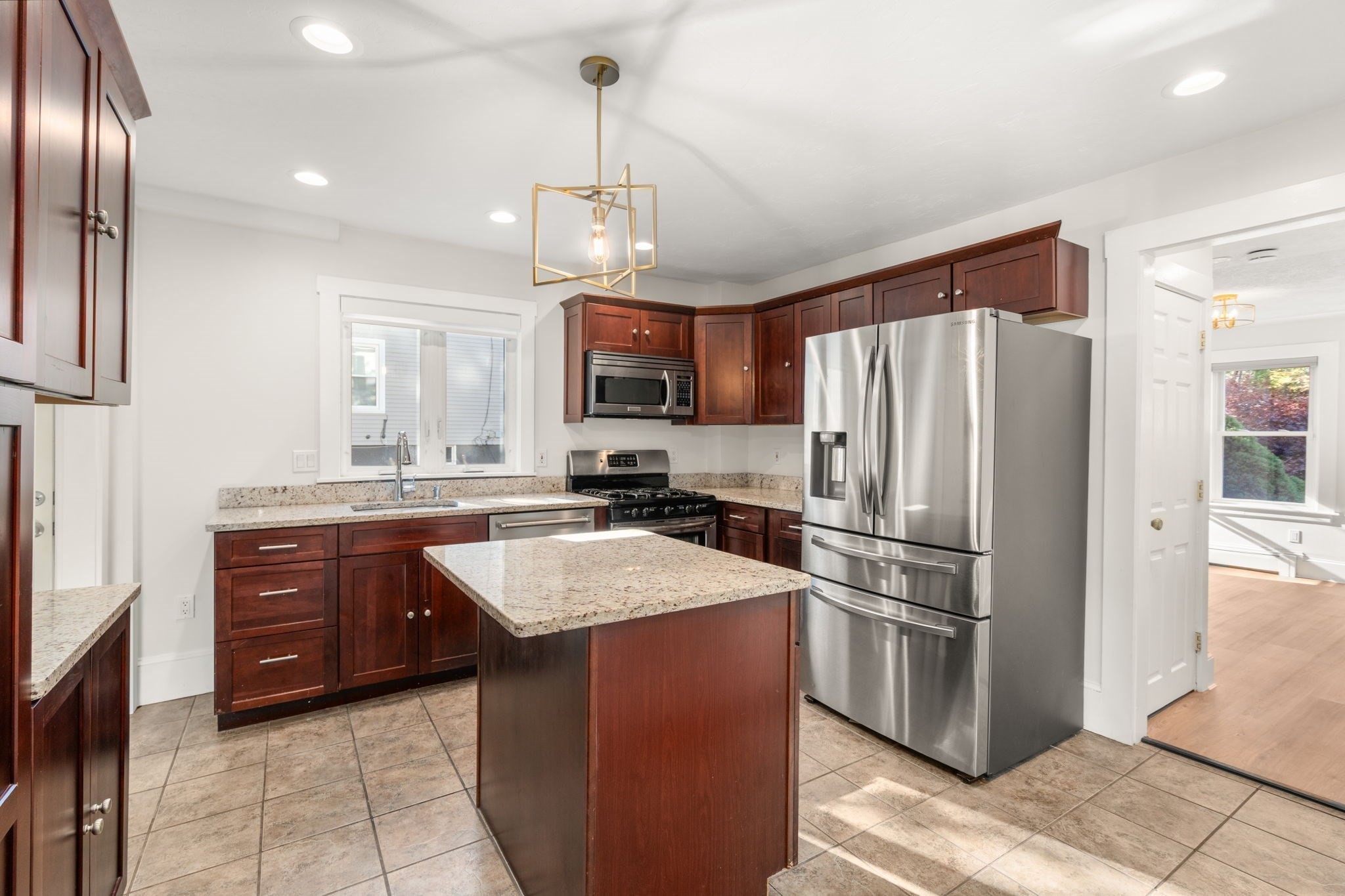 29 Clapp St Property Photo 7