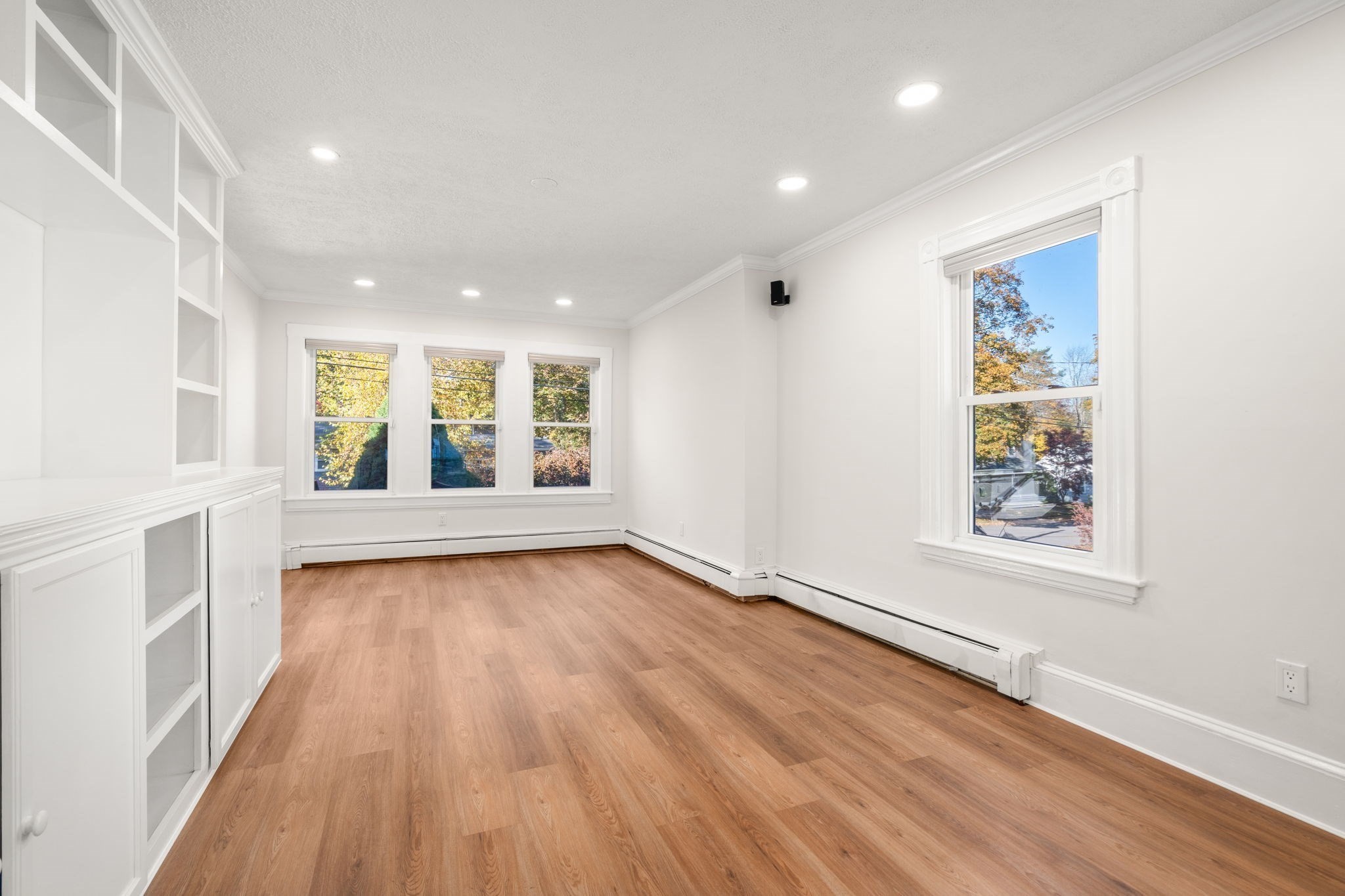 29 Clapp St Property Photo 11