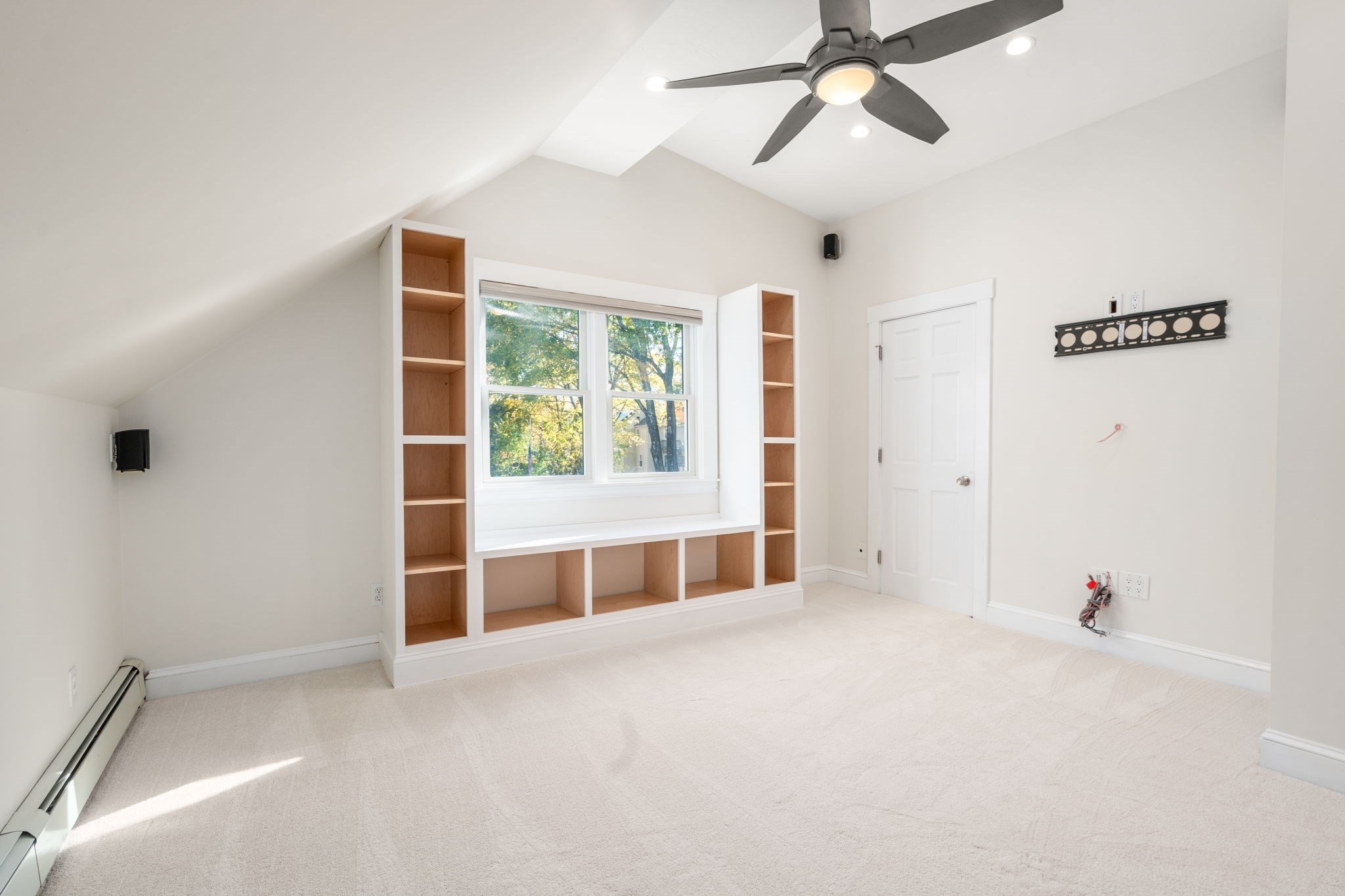 29 Clapp St Property Photo 16