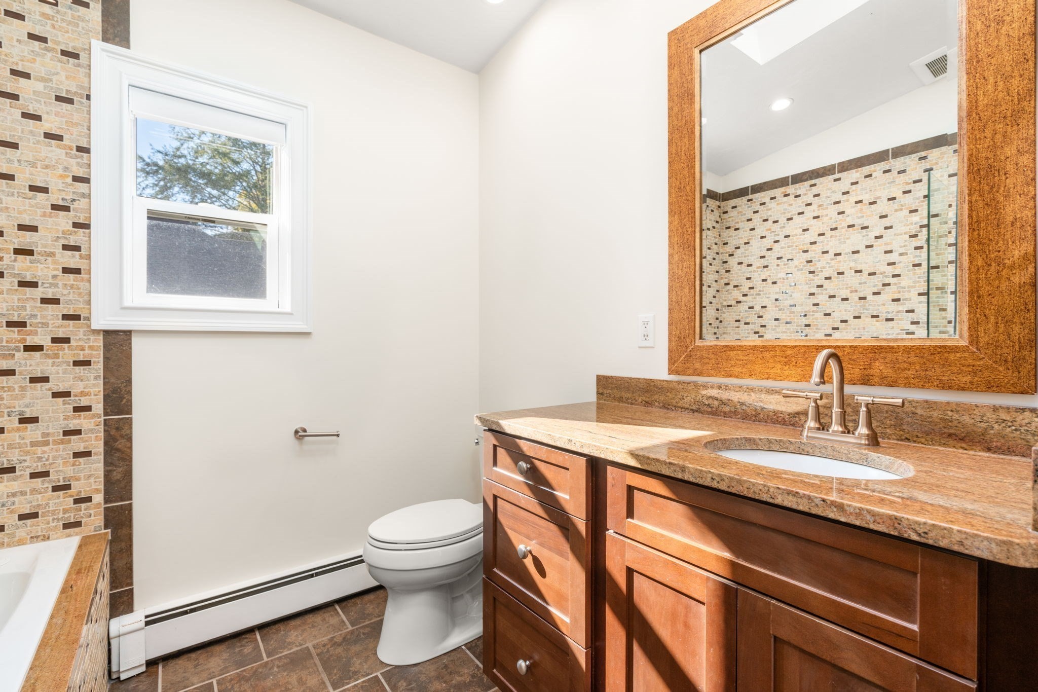 29 Clapp St Property Photo 17