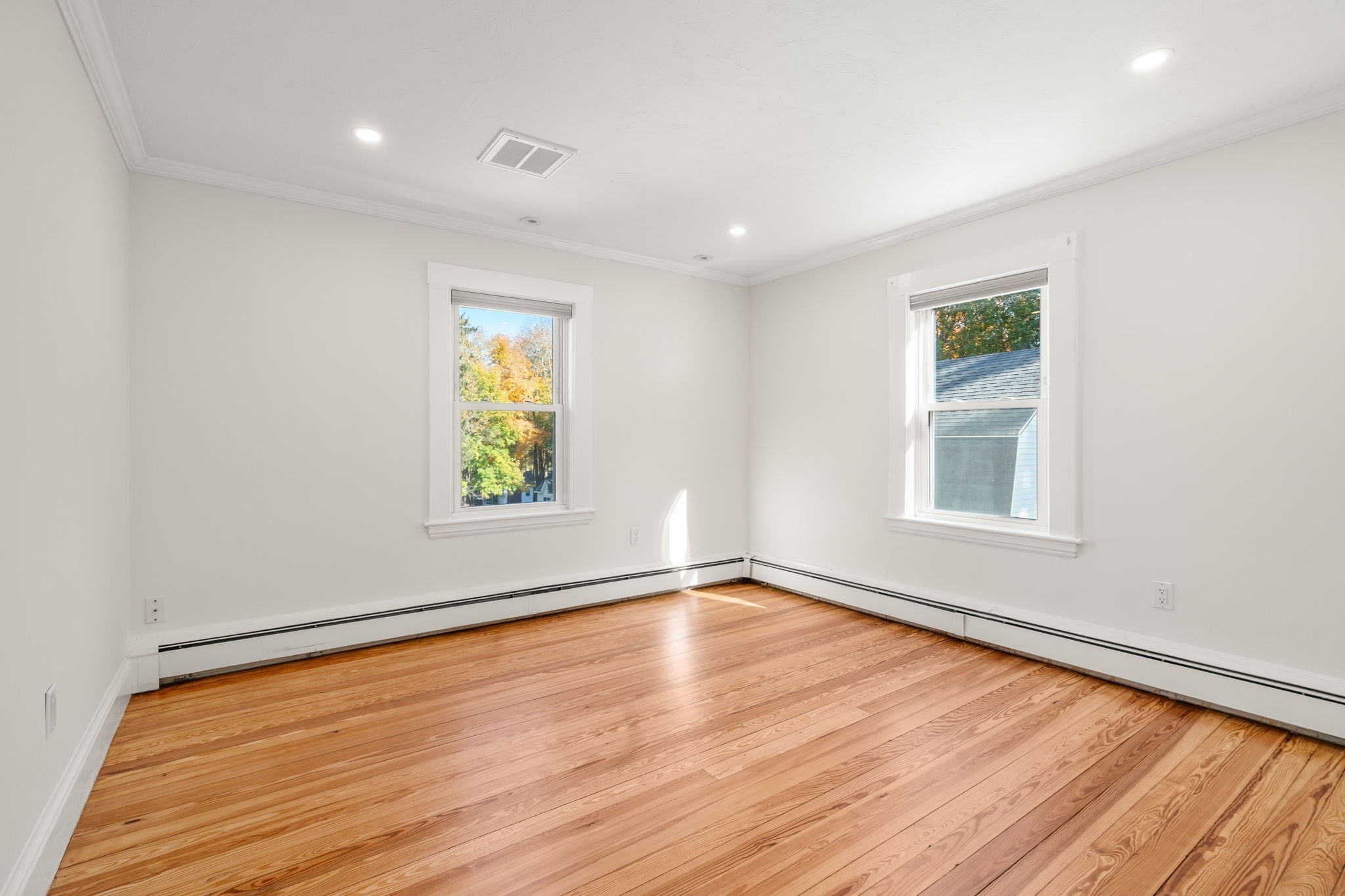 29 Clapp St Property Photo 20