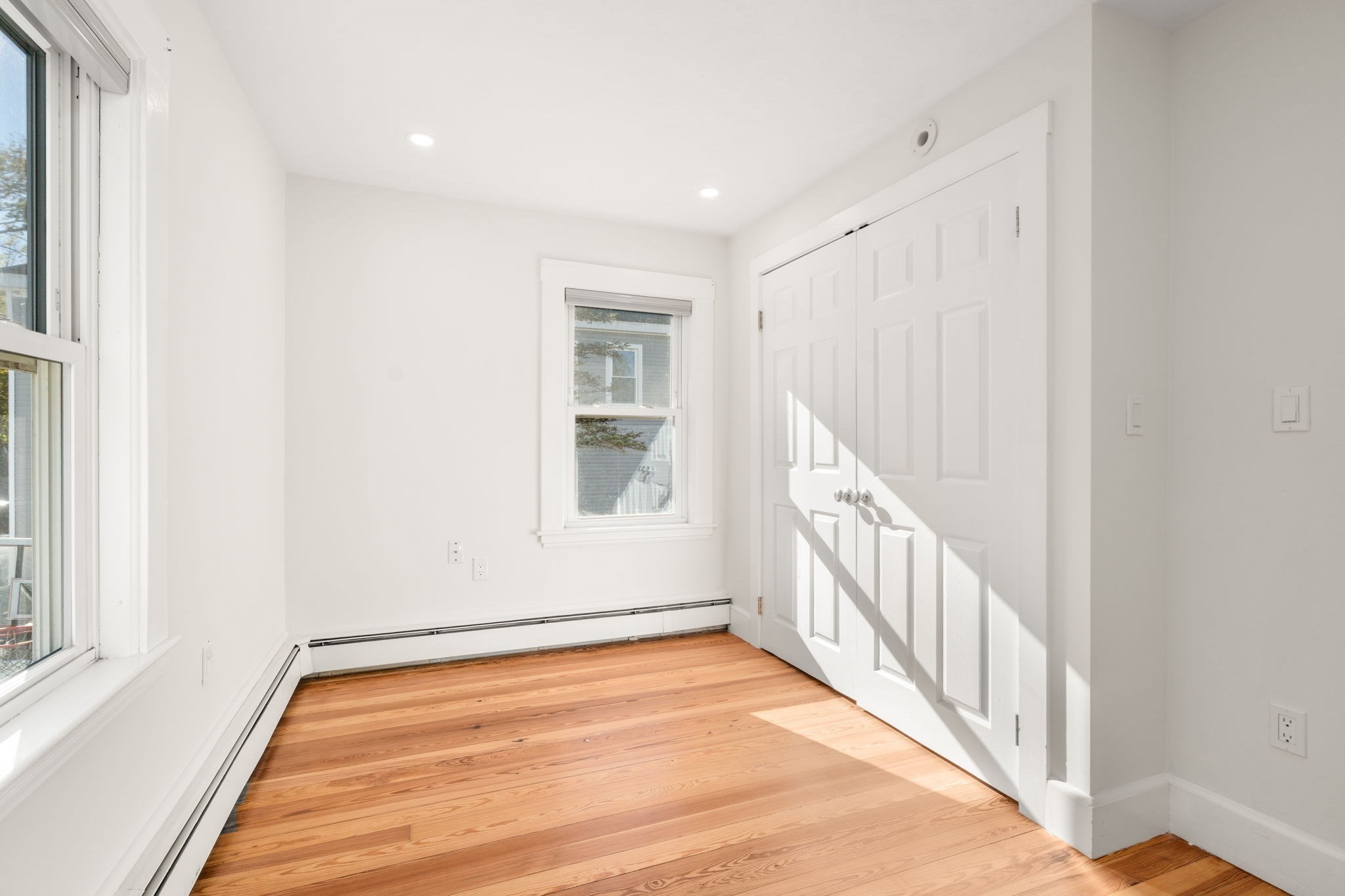 29 Clapp St Property Photo 21
