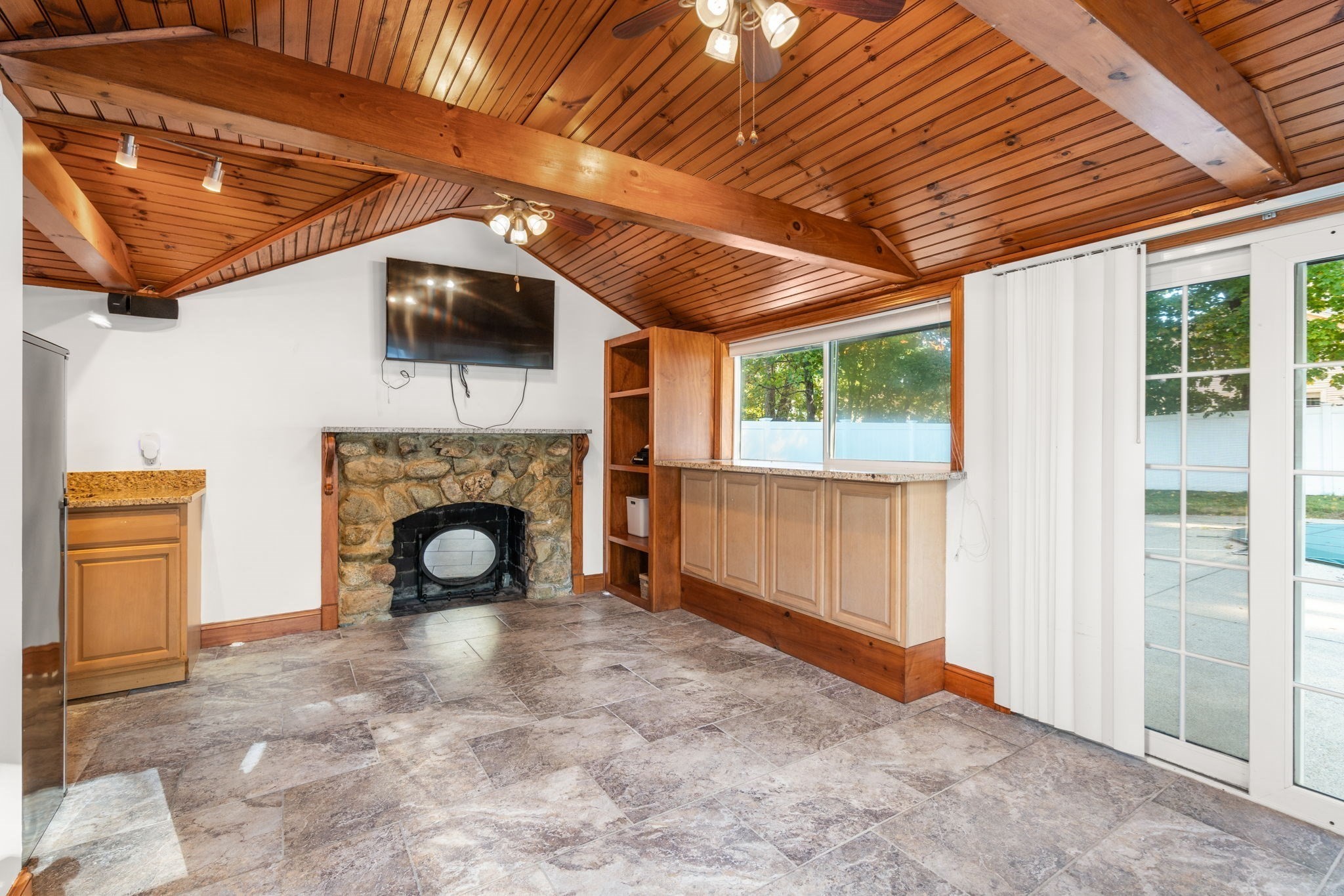 29 Clapp St Property Photo 26