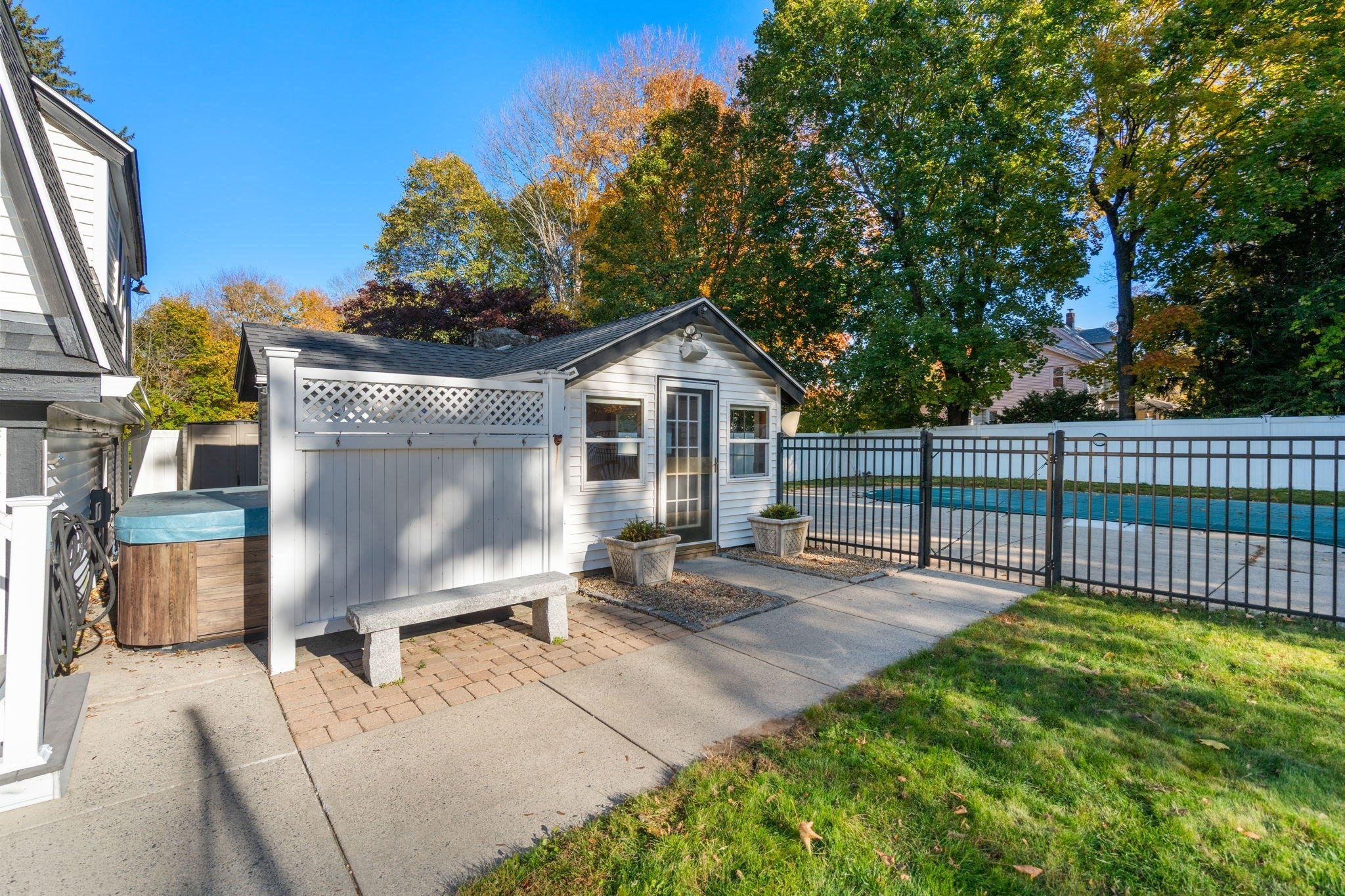 29 Clapp St Property Photo 32