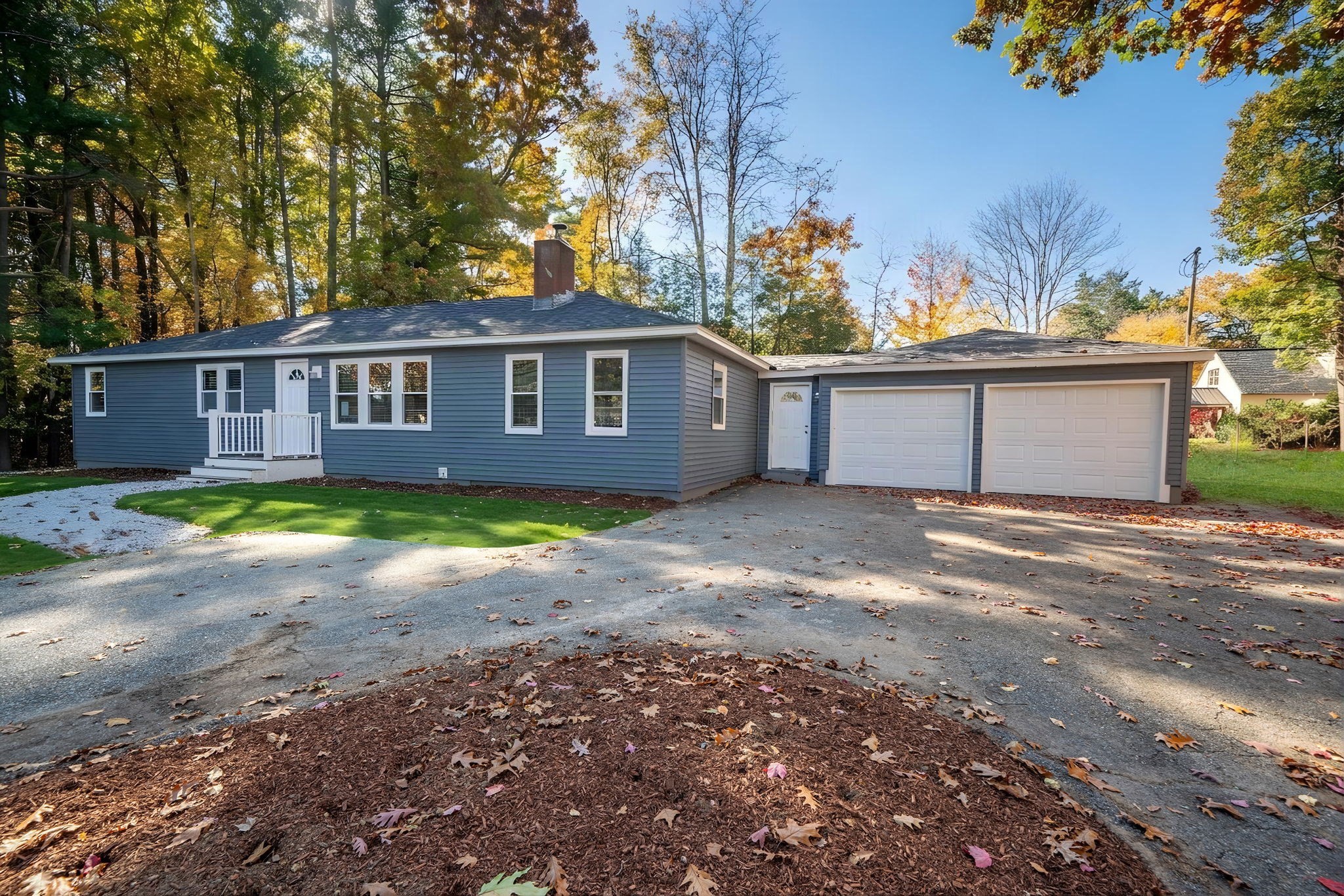 24 Hemlock Dr Property Photo 1