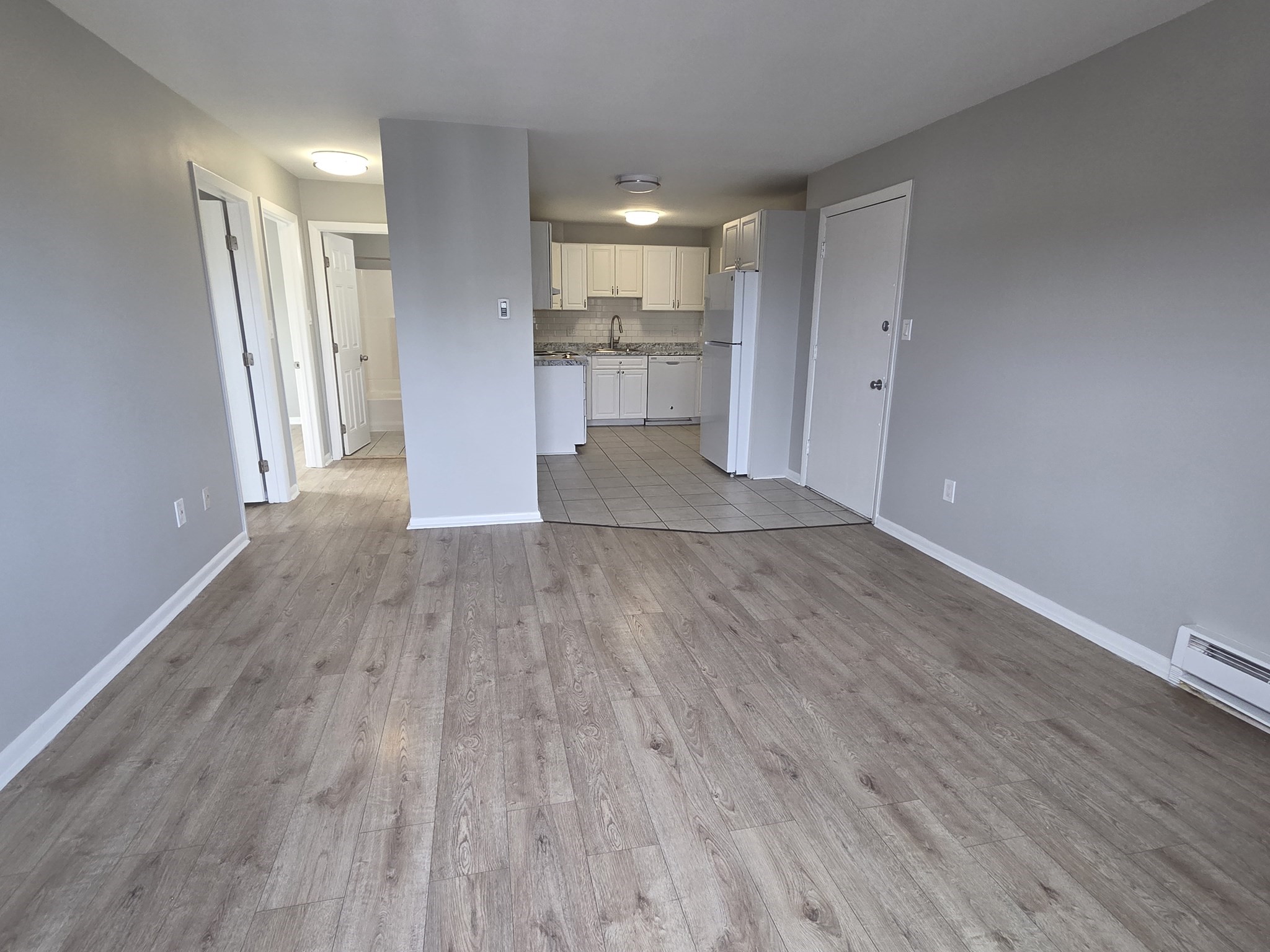 815 Morton # 20 Property Photo 3
