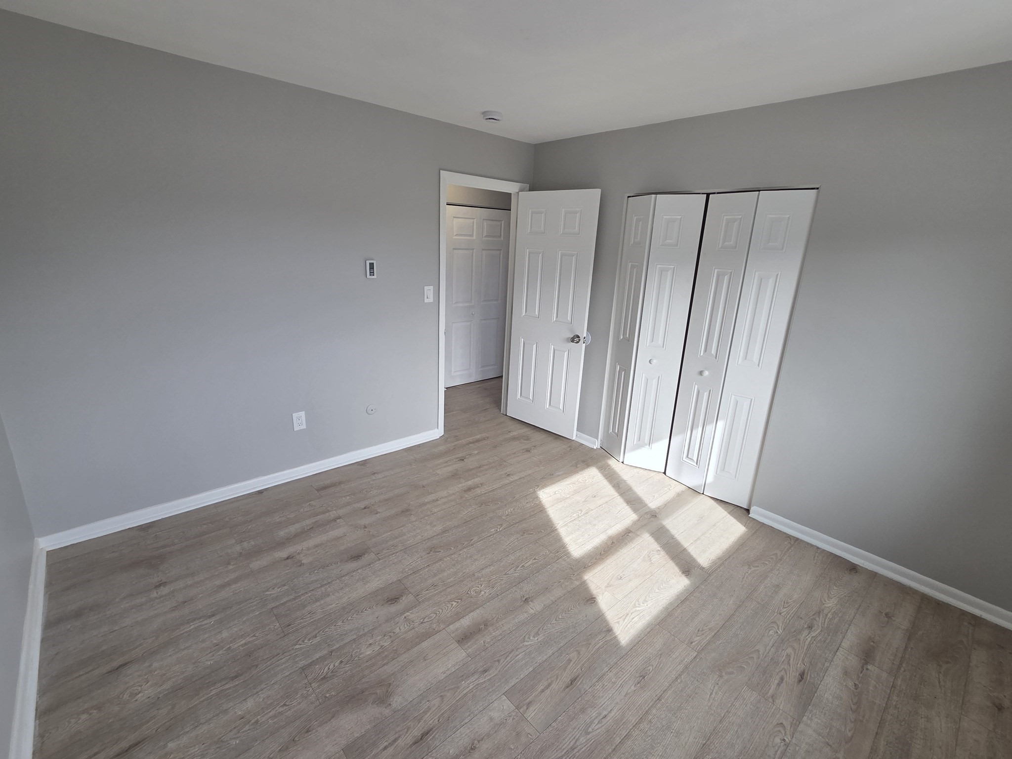 815 Morton # 20 Property Photo 10