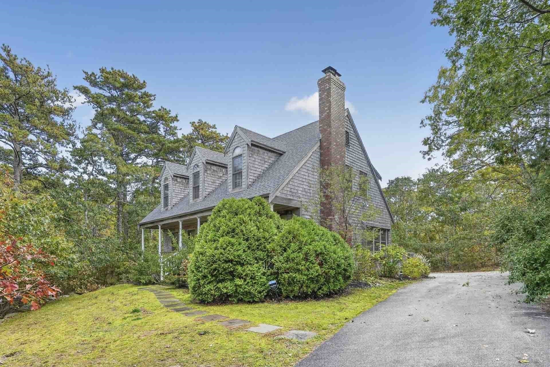 38 Meadow View Road Property Photo 1
