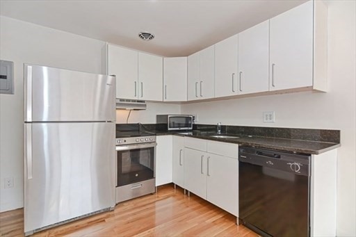 50 Carey Avenue # 9 Property Photo 1