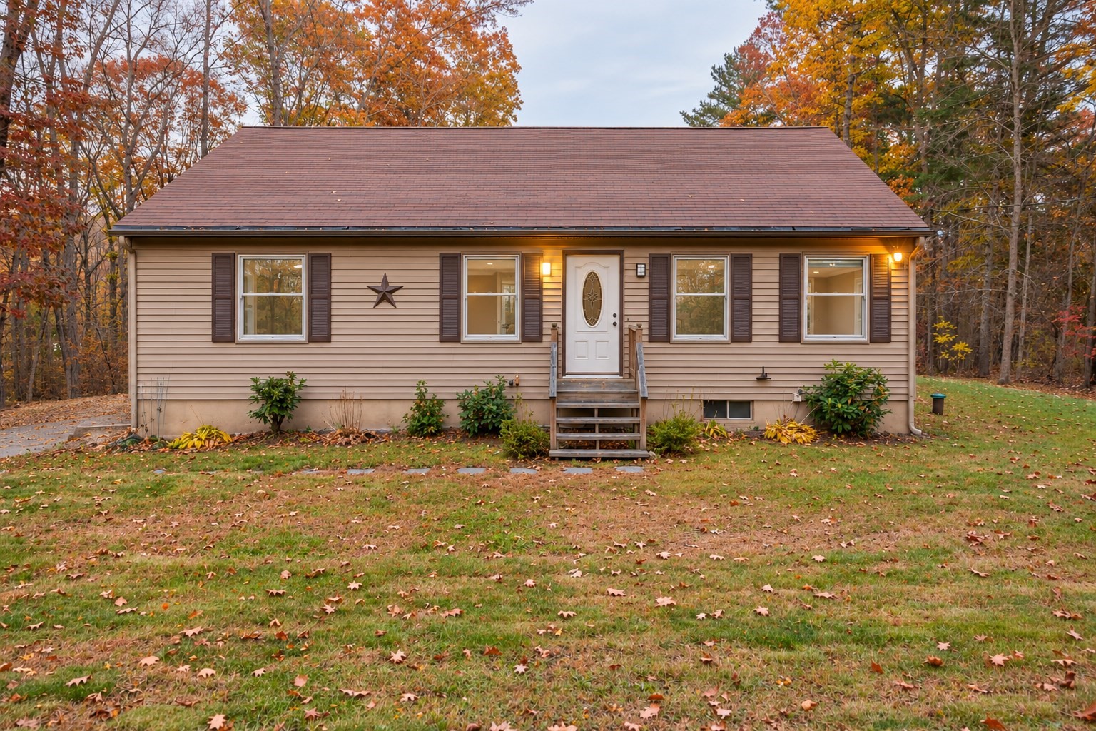 43 Old Southbridge Rd Property Photo 1