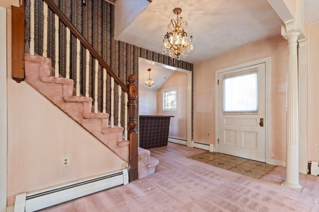 49 Cushing St Property Photo 10