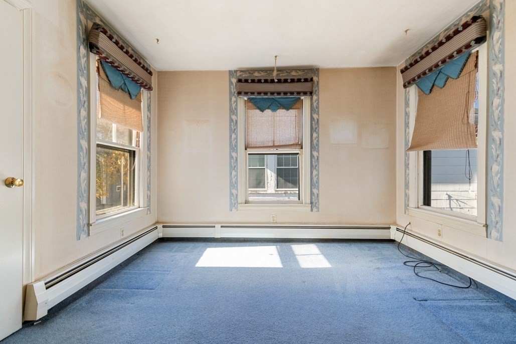 49 Cushing St Property Photo 25