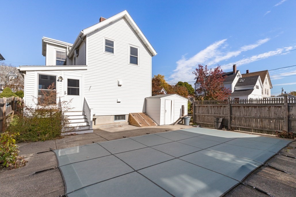 49 Cushing St Property Photo 34