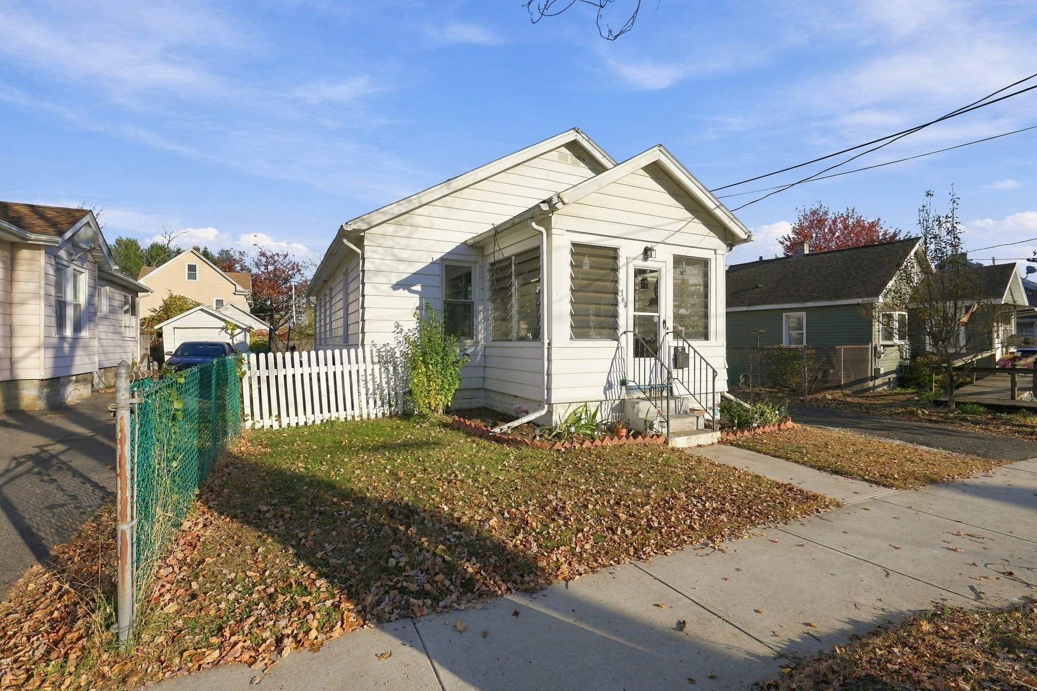 369 El Paso St Property Photo 1