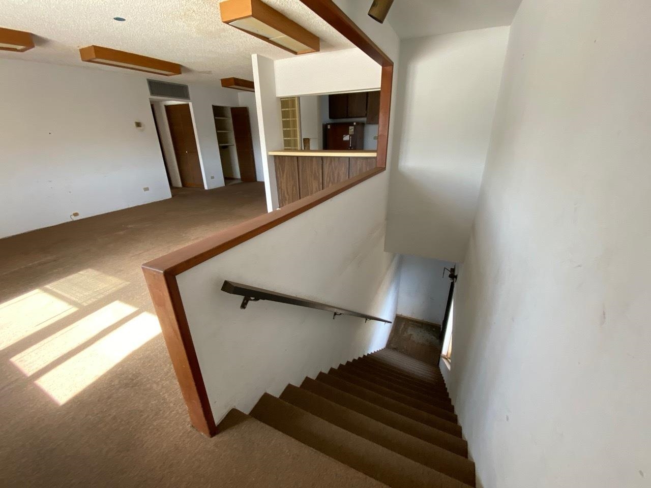 251 Lalo St Property Photo 4