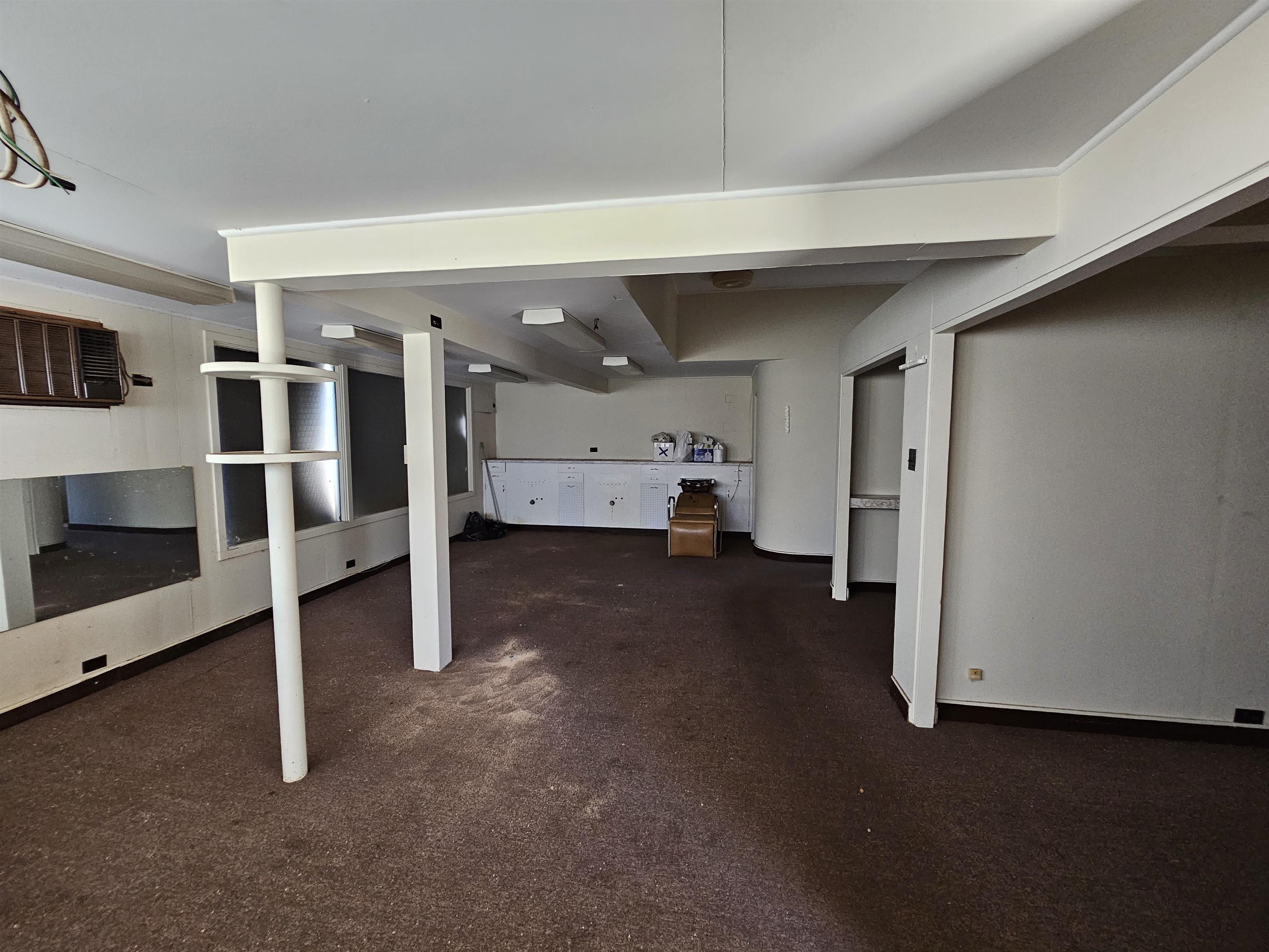 257 Market St Property Photo 11