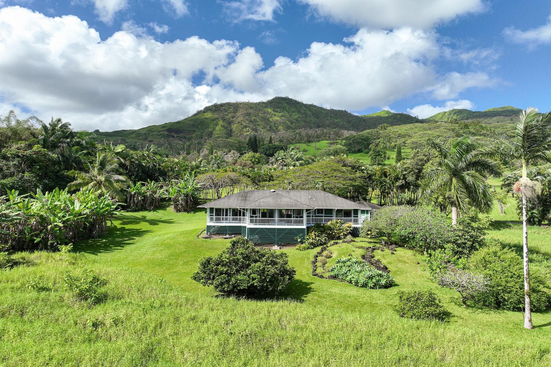 181 Kalo Rd Property Photo 5