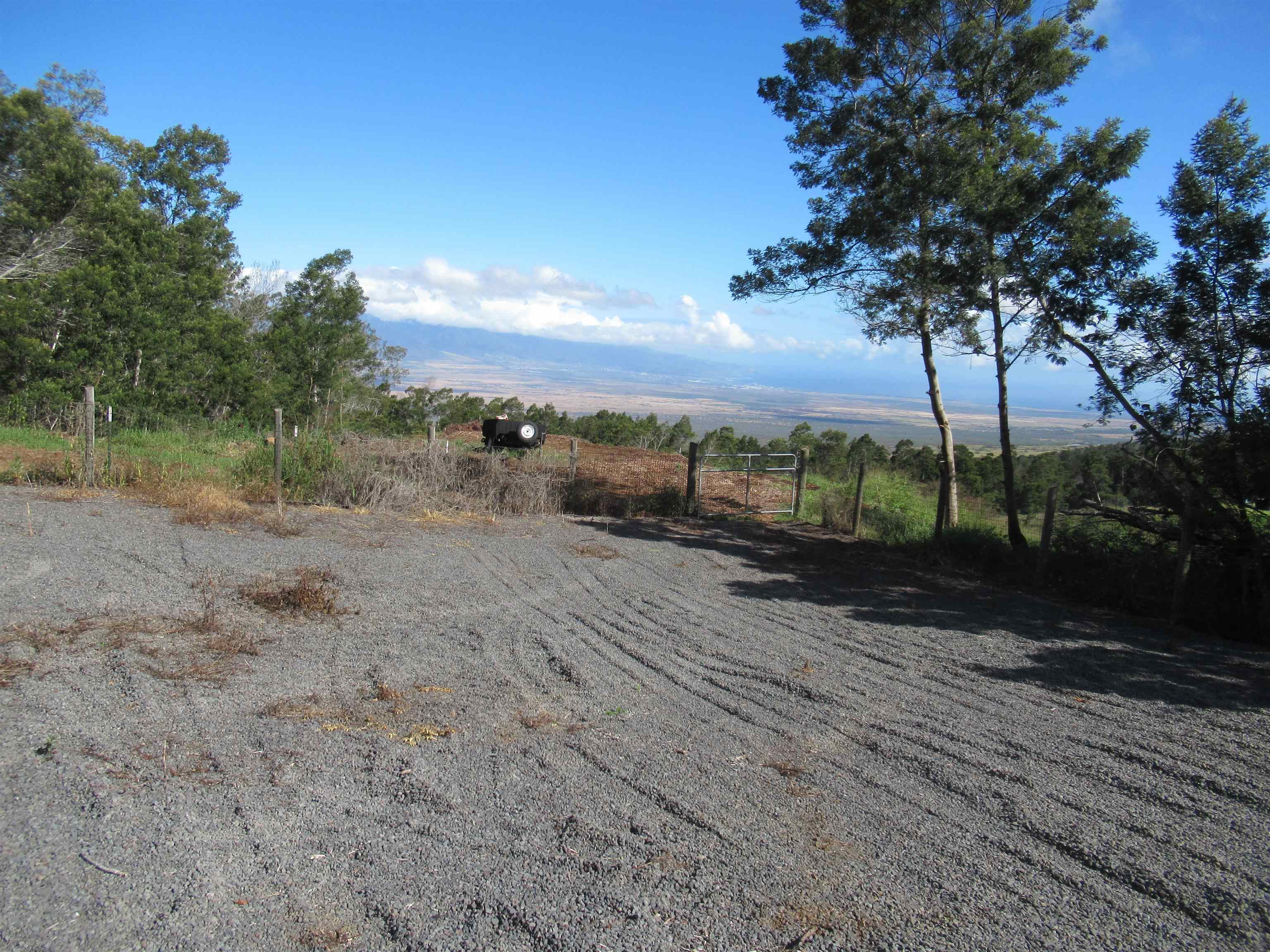 Kula Hwy Property Photo 3