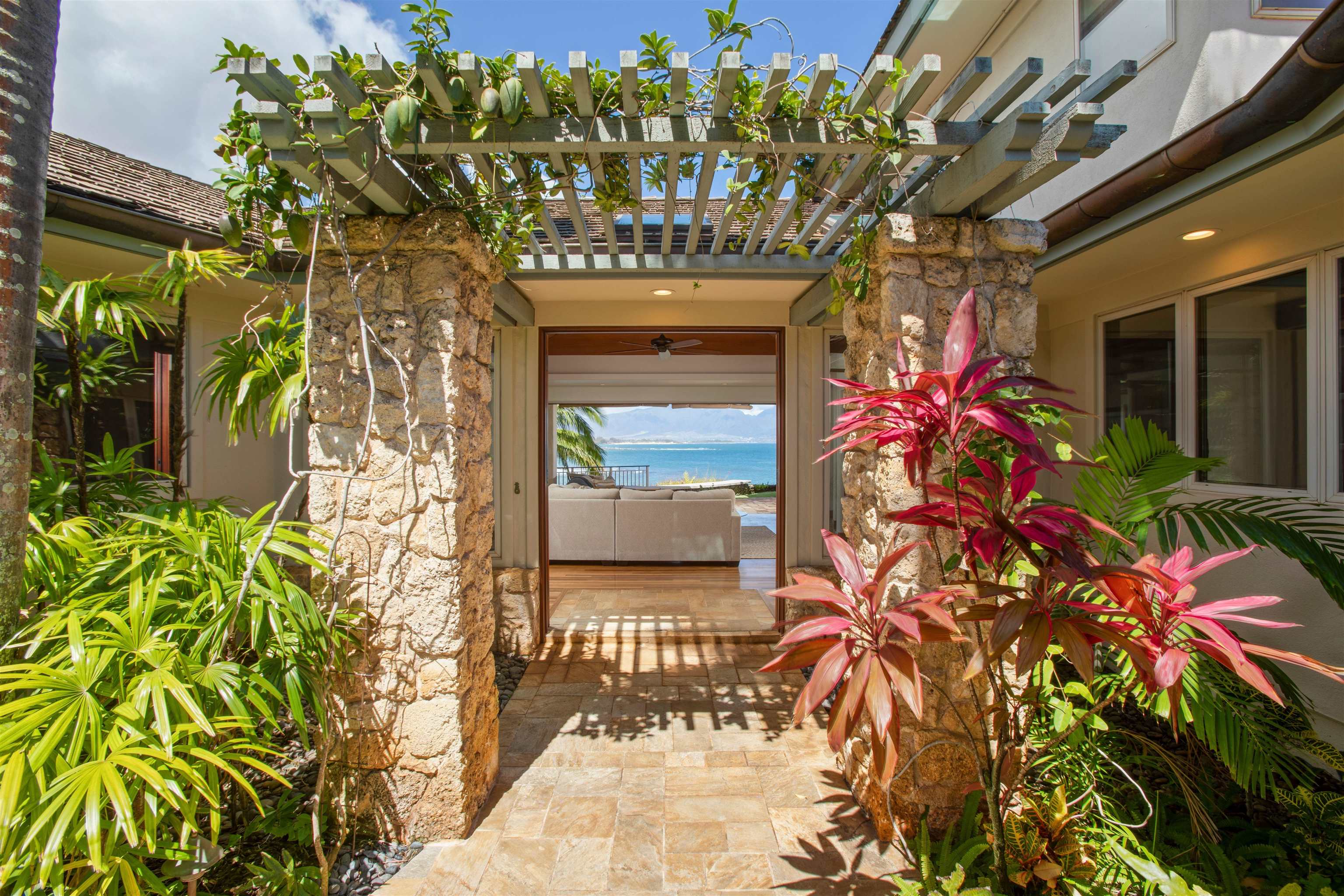30 Malie Pl Property Photo 3
