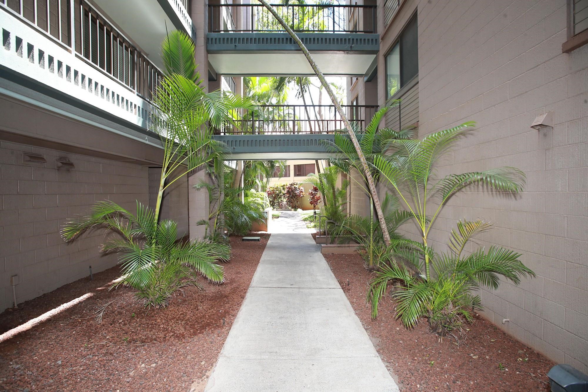 4310 Lower Honoapiilani Rd Property Photo 17