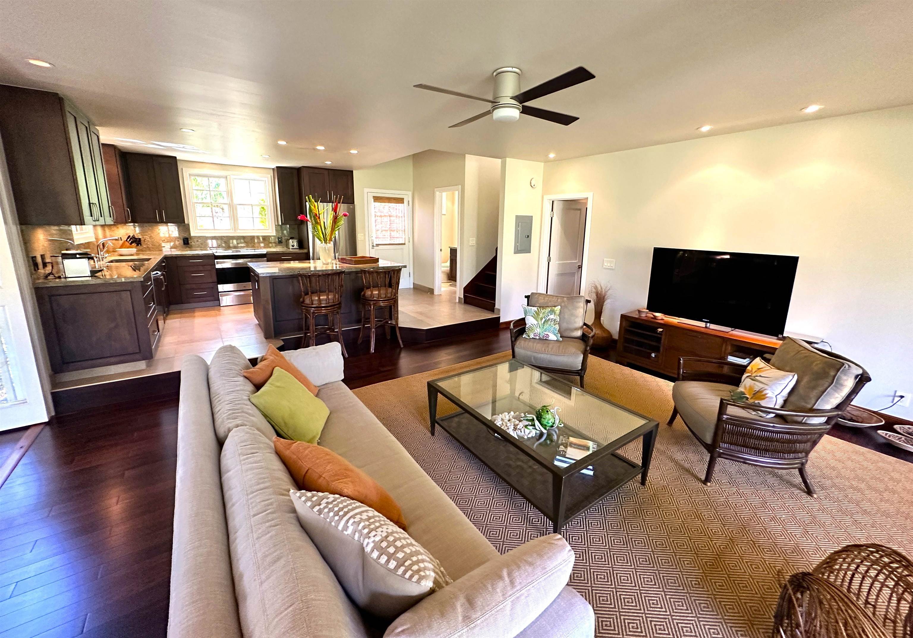 100 Lio Pl Property Photo 2