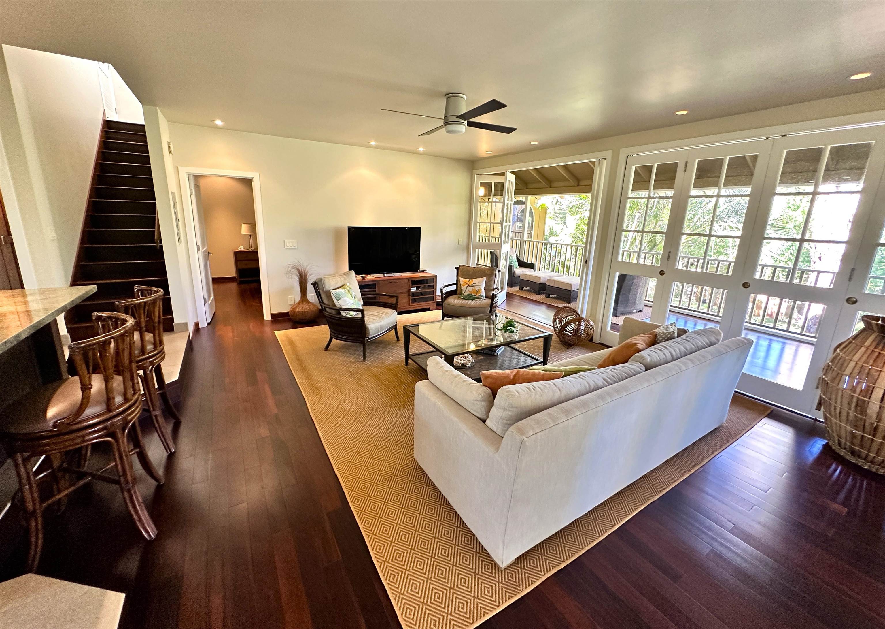100 Lio Pl Property Photo 3