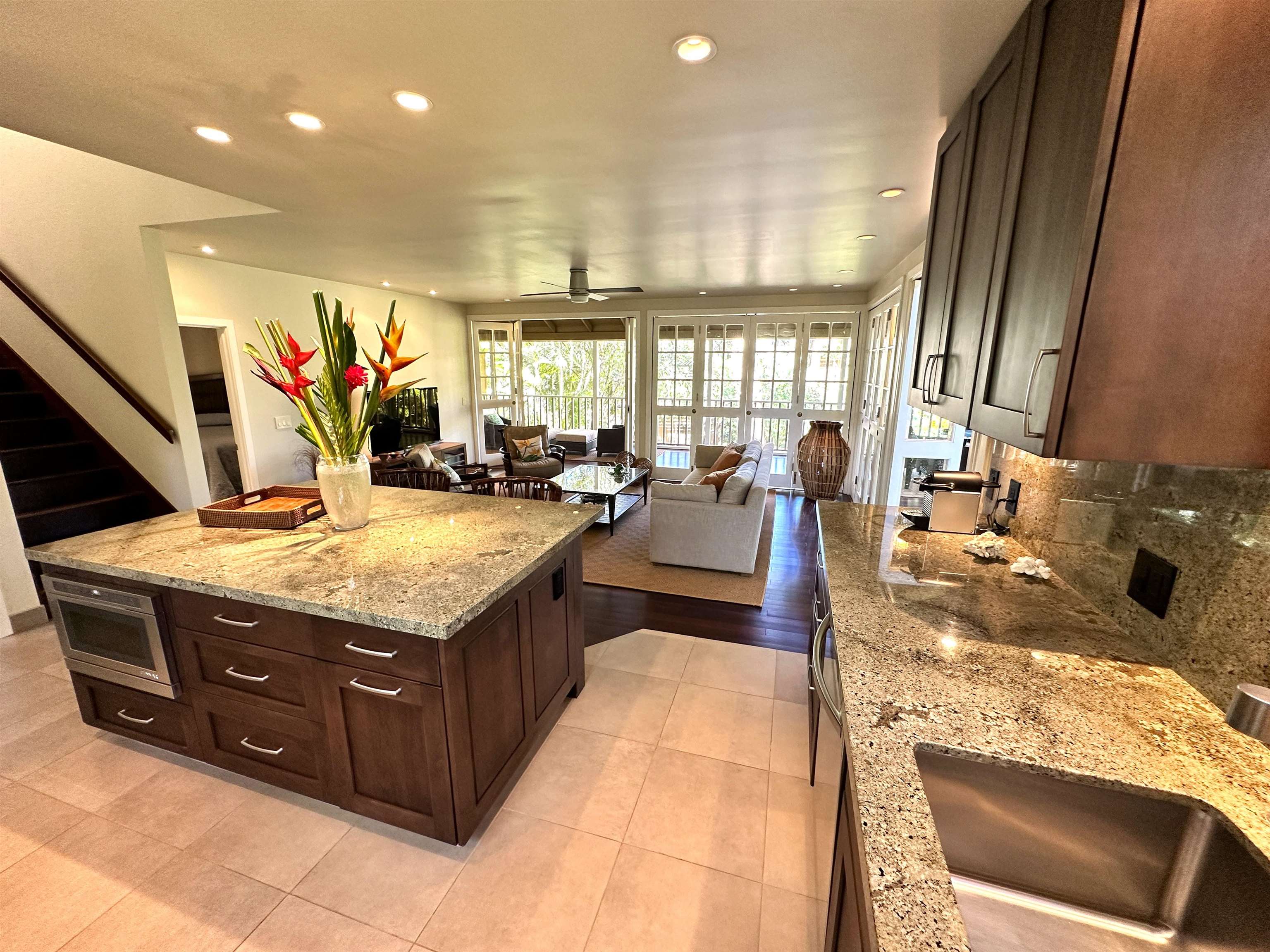 100 Lio Pl Property Photo 4