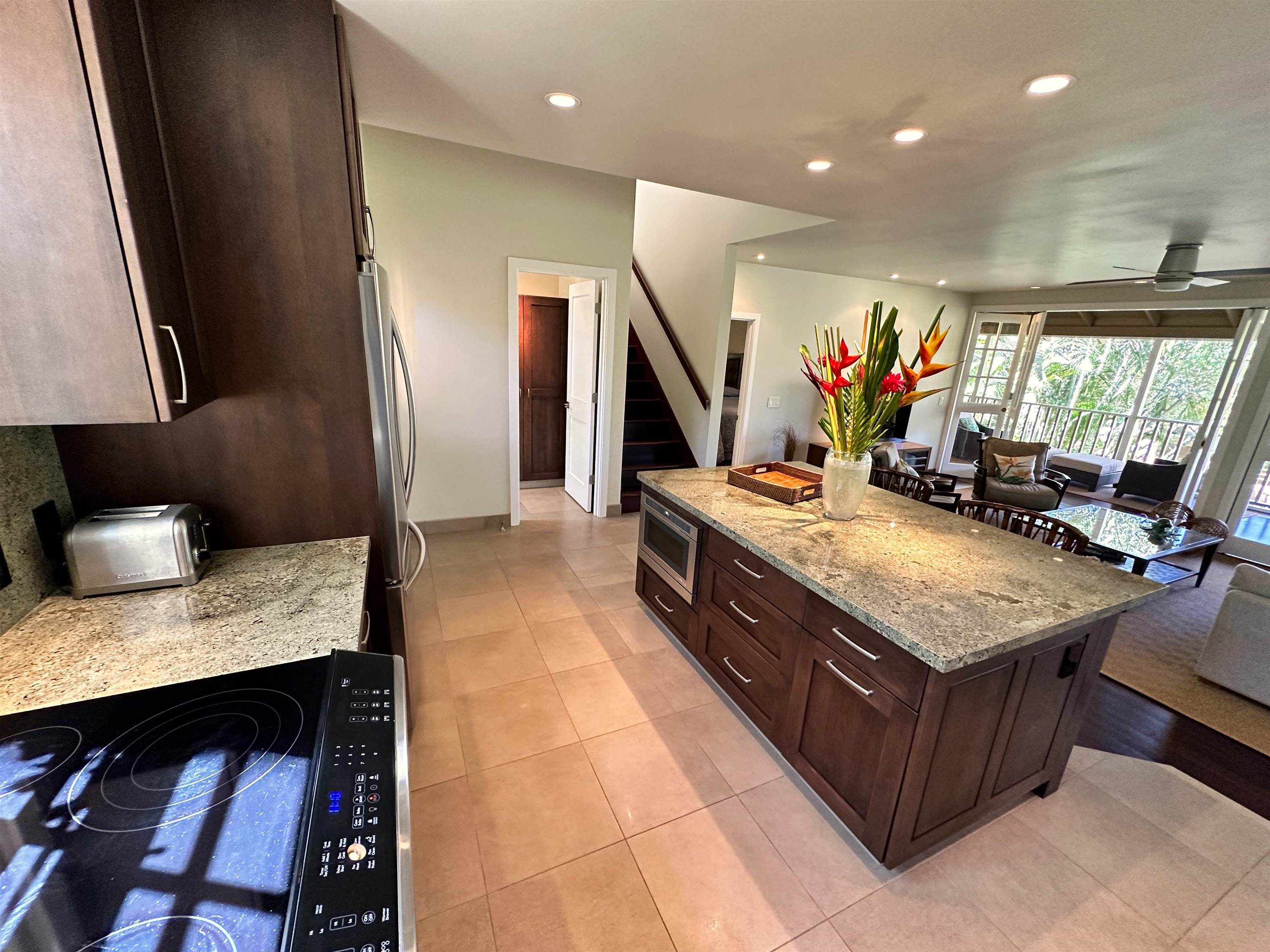 100 Lio Pl Property Photo 8